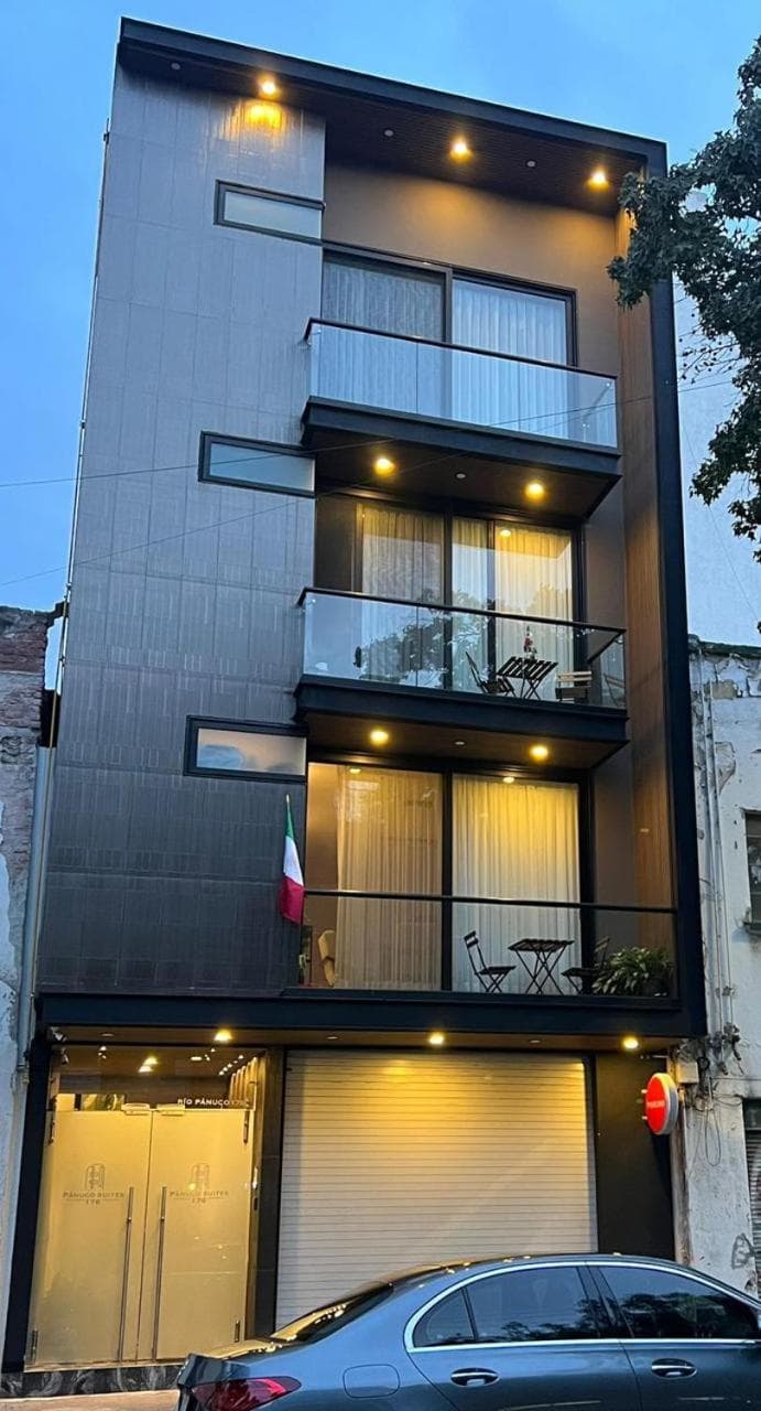 Pánuco Suites, Mexico City