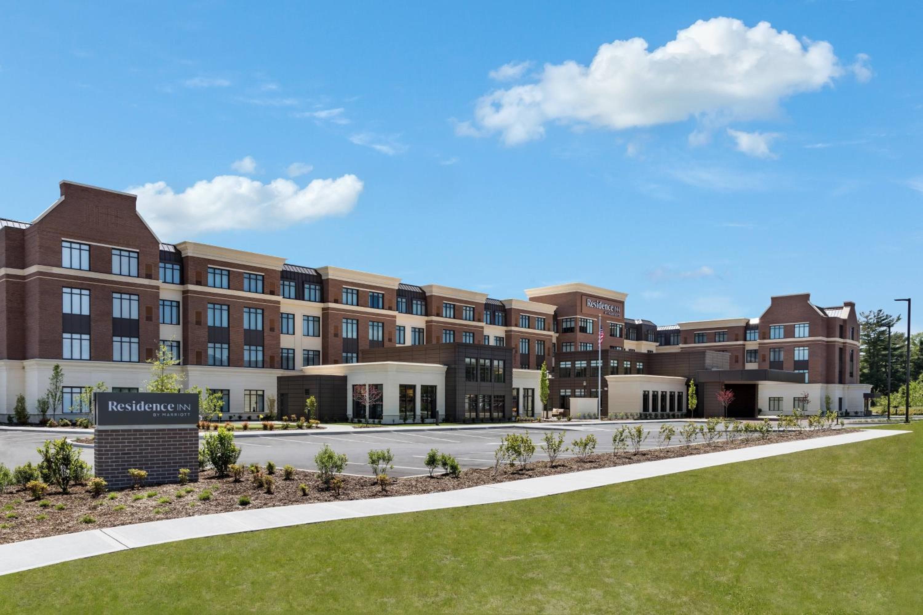 Residence Inn Long Island Garden City, Garden City, photo 3