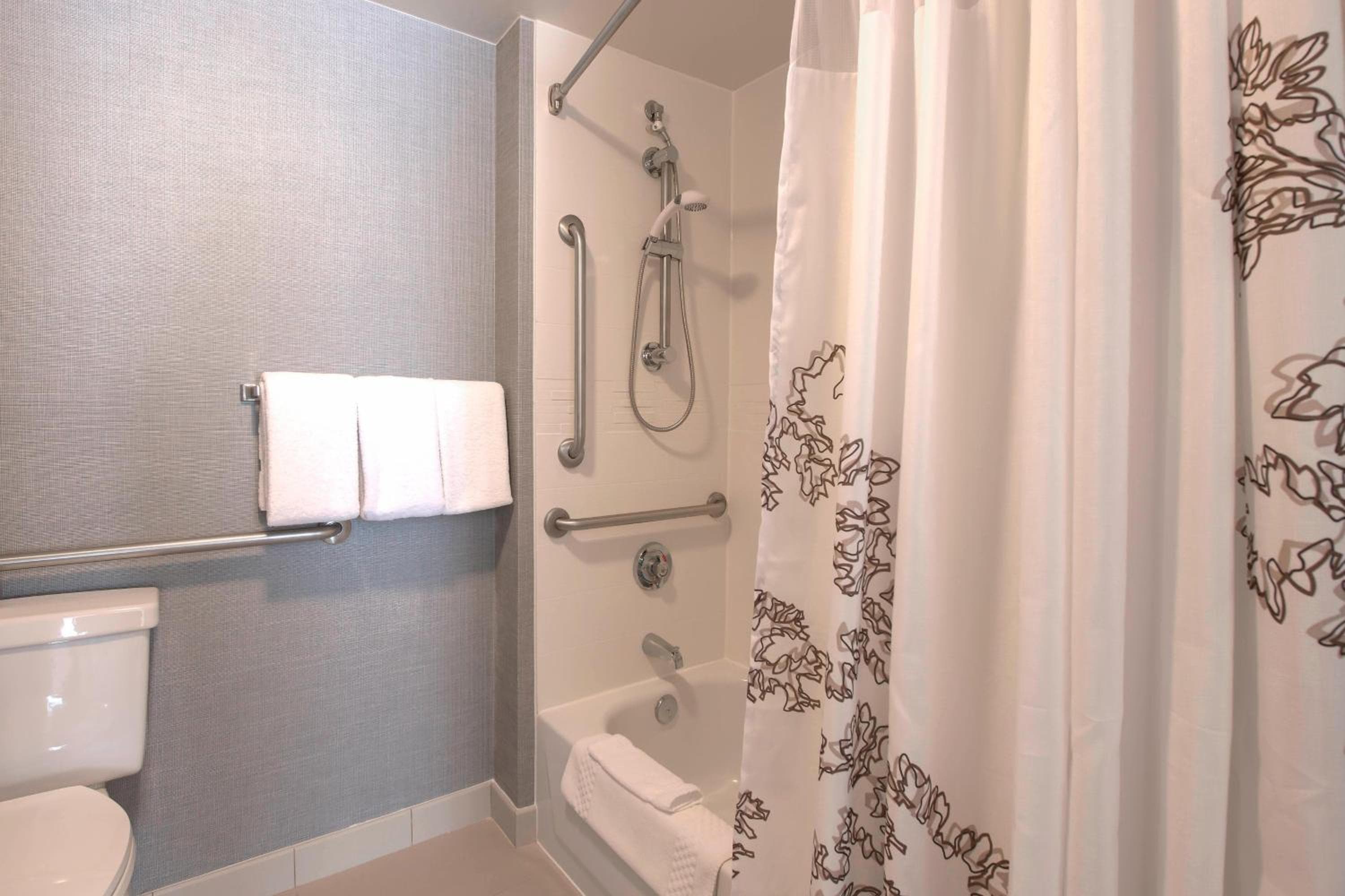 Residence Inn by Marriott Raleigh Crabtree Valley, Raleigh, photo 3