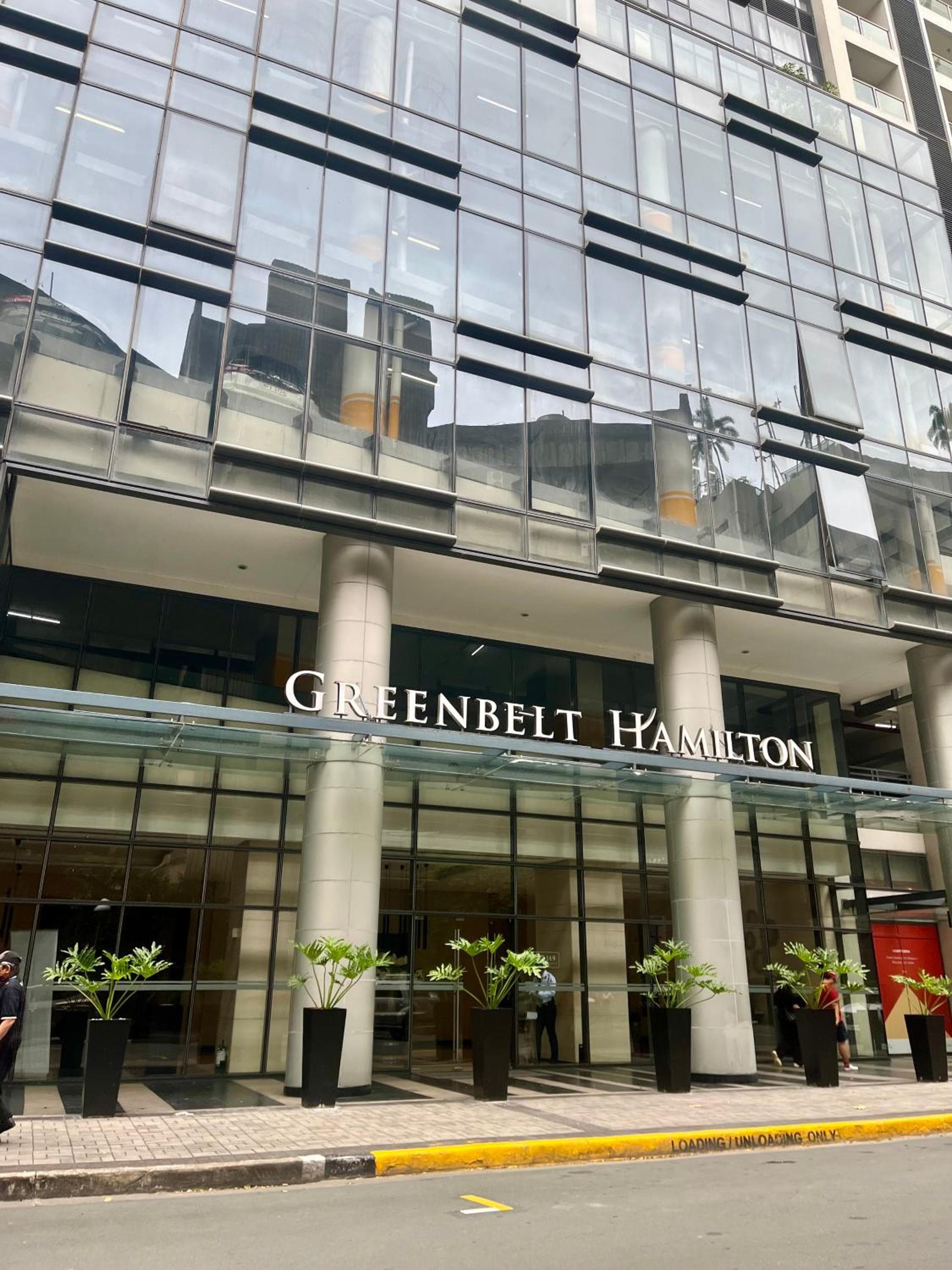 Greenbelt Hamilton Tower 1 Legazpi Makati City - by ES Elite Suites, Manila