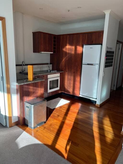 Seaview Waterfront Hotel Apt, Auckland, photo 6