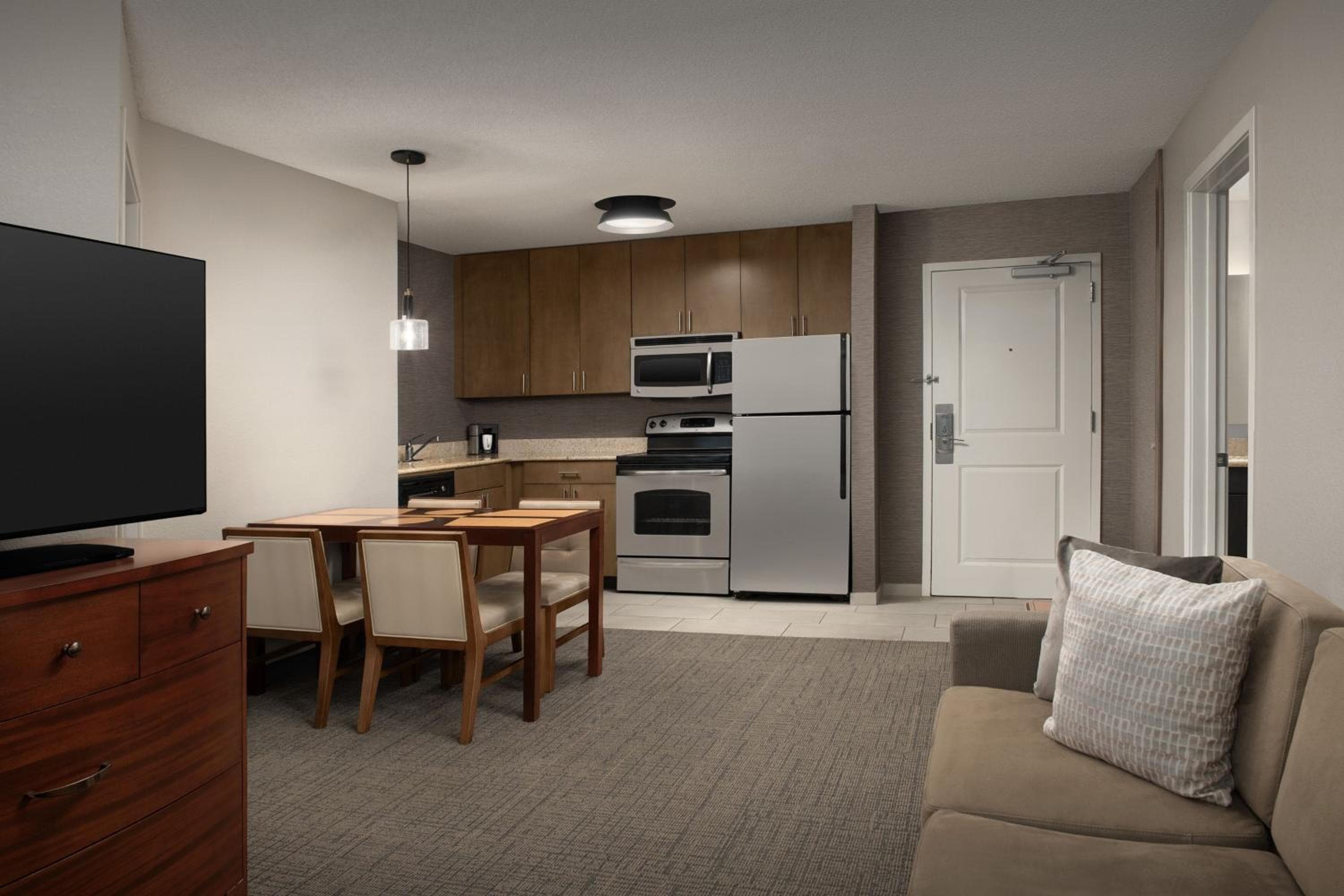 Residence Inn by Marriott Greensboro Airport, Greensboro, photo 2