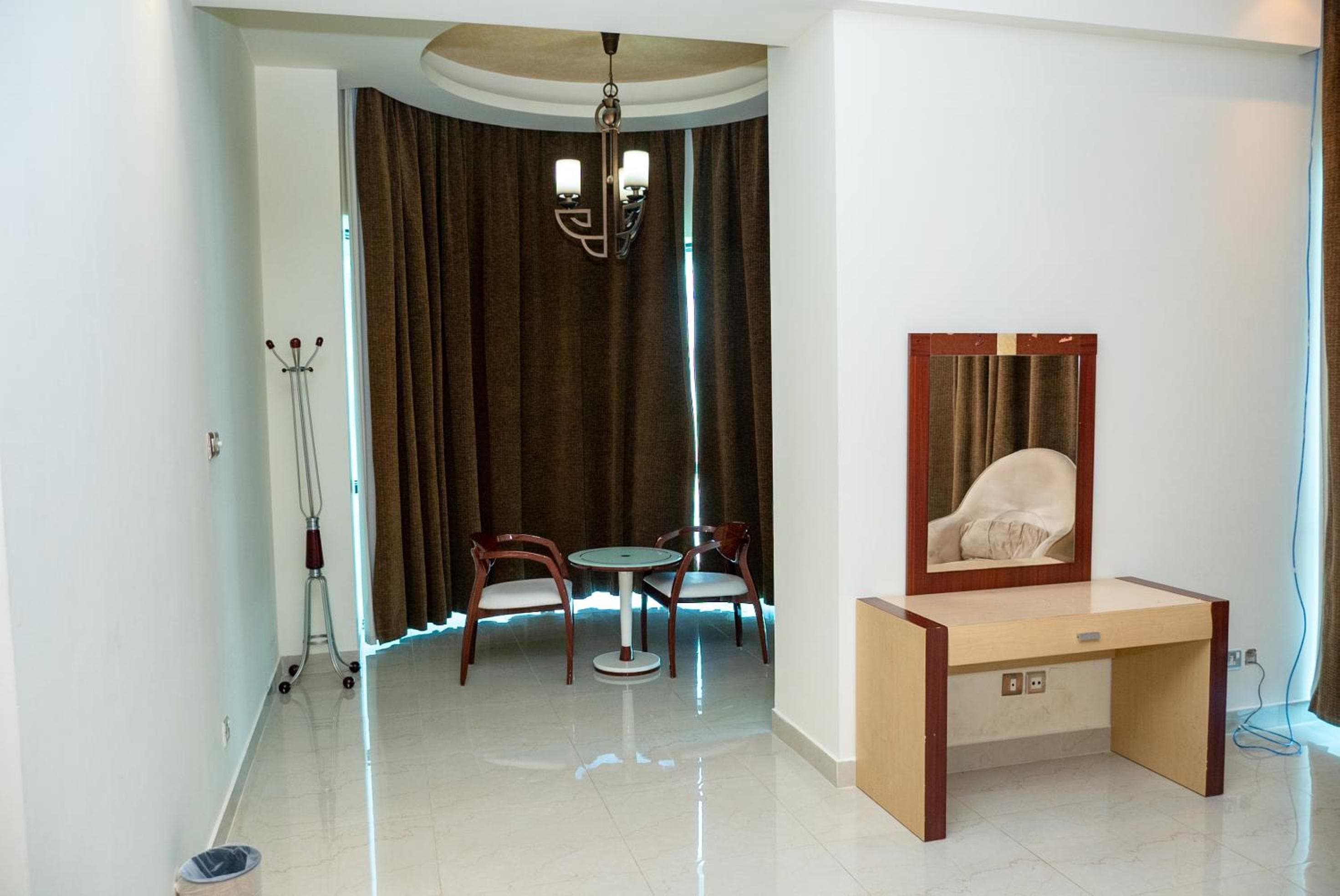 Excelsior Luxury Apartments, Manama, photo 4