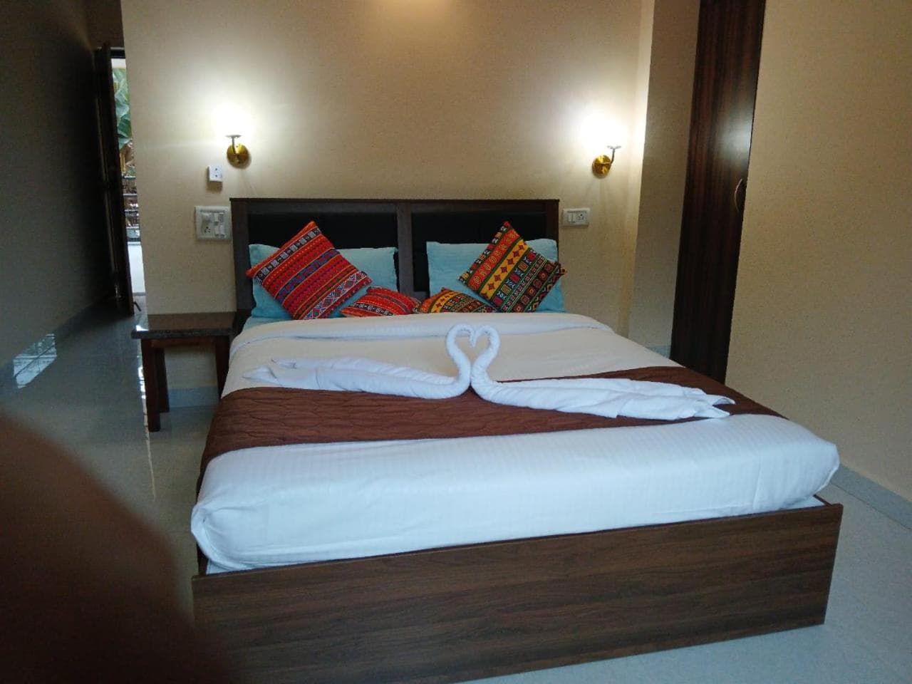 Joel's River Wood, Pernem, photo 4