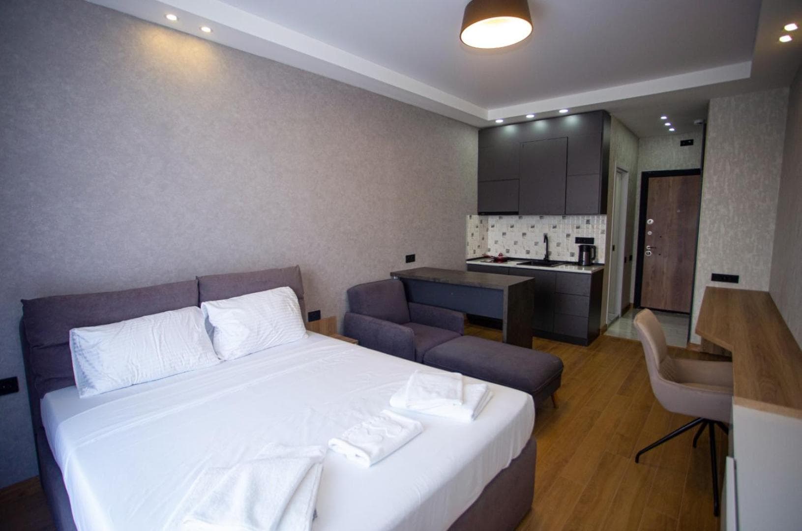 DreamSide Aparthotel, Batumi, photo 2
