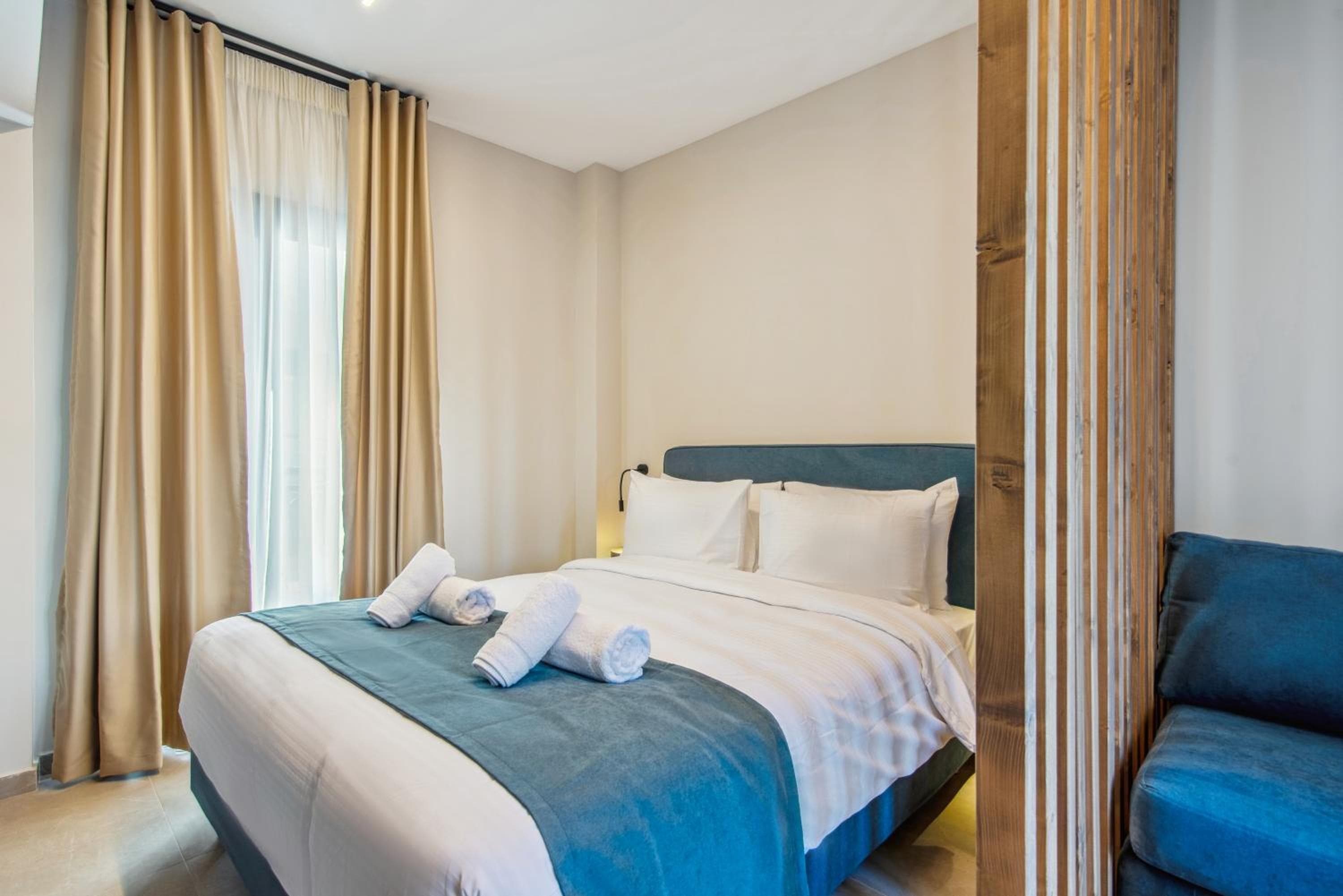 Mc Queen Boutique Apartments, Athens, photo 2