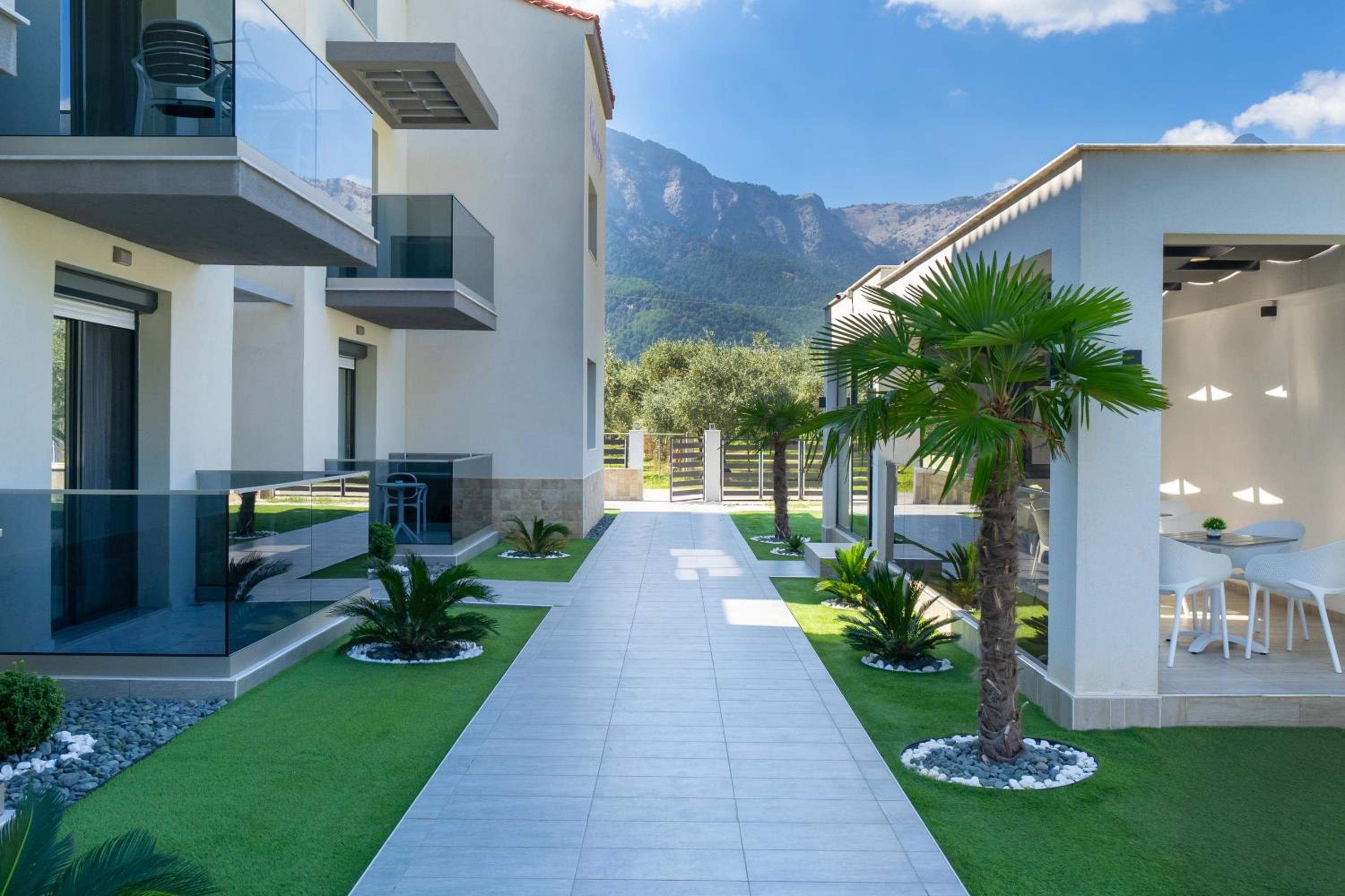 Kataleya Poolside Suites, Skala Potamias, photo 5