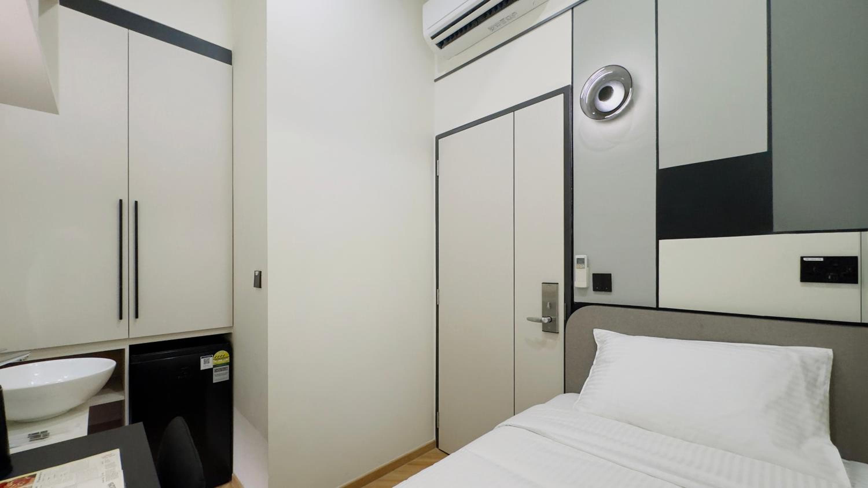 Coliwoo 288 River Valley - CoLiving, Singapore, photo 3