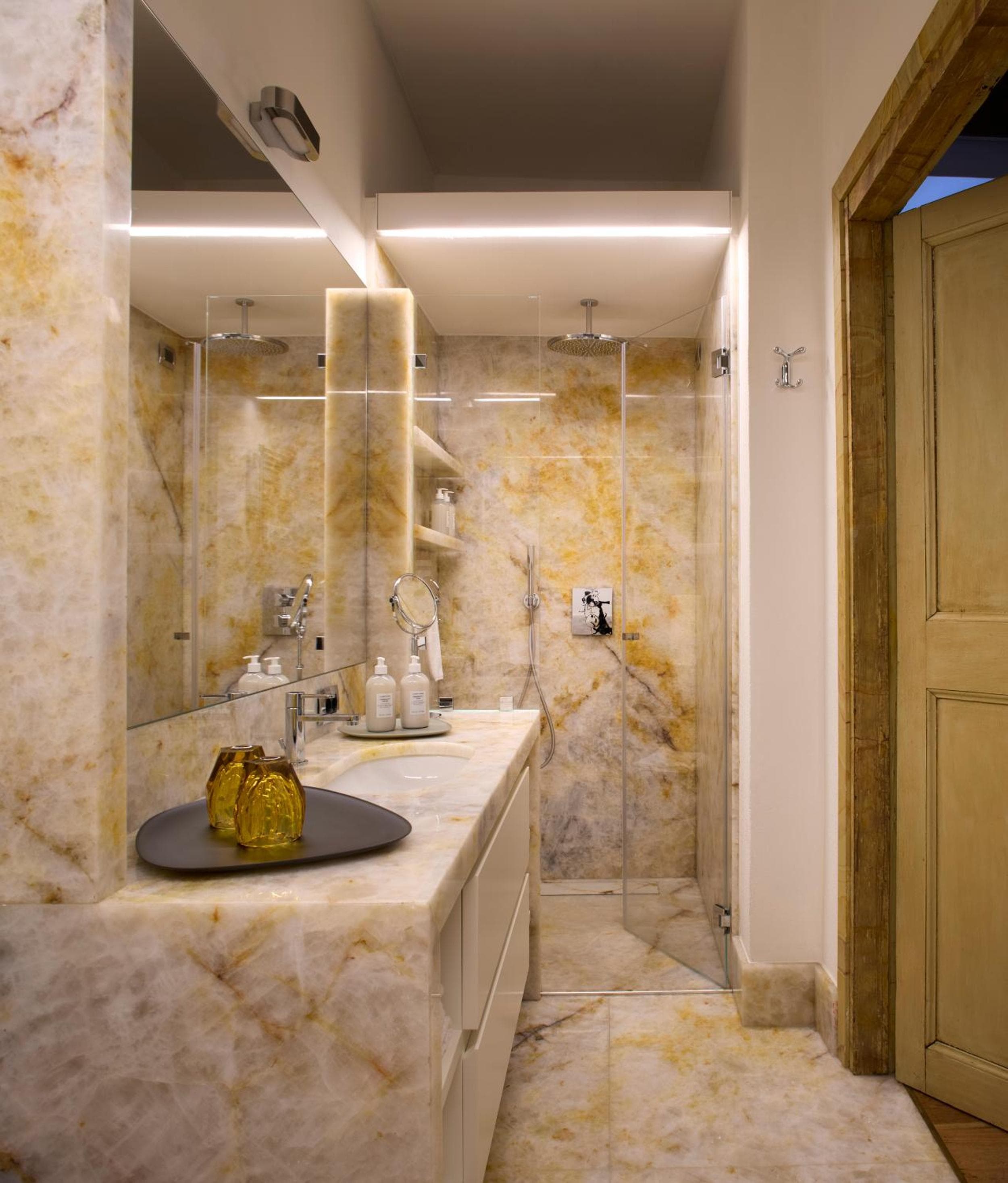 Palazzo Delle Pietre - Luxury Apartments, Rome
