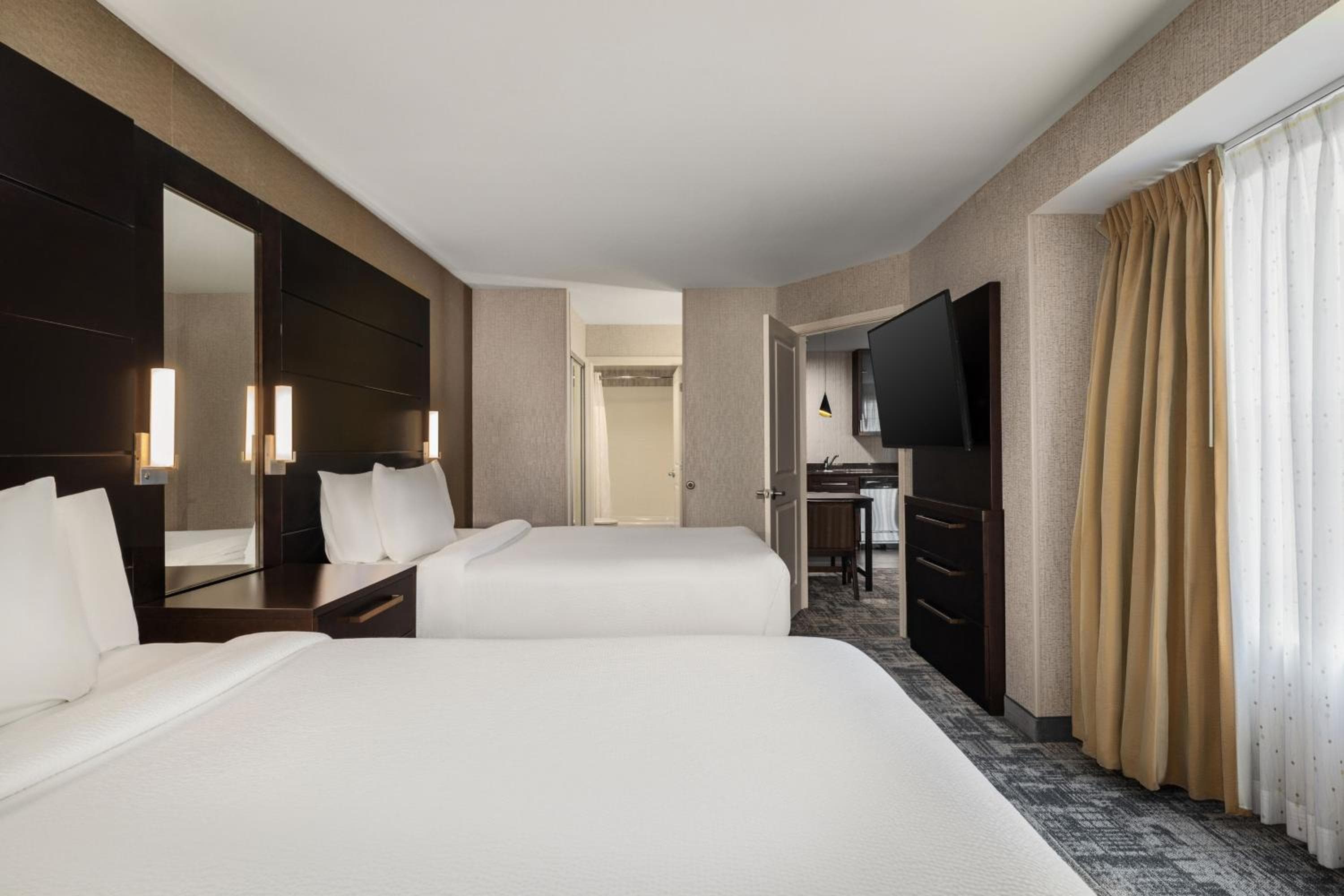 Residence Inn by Marriott Long Island Islip/Courthouse Complex, Central Islip, photo 2