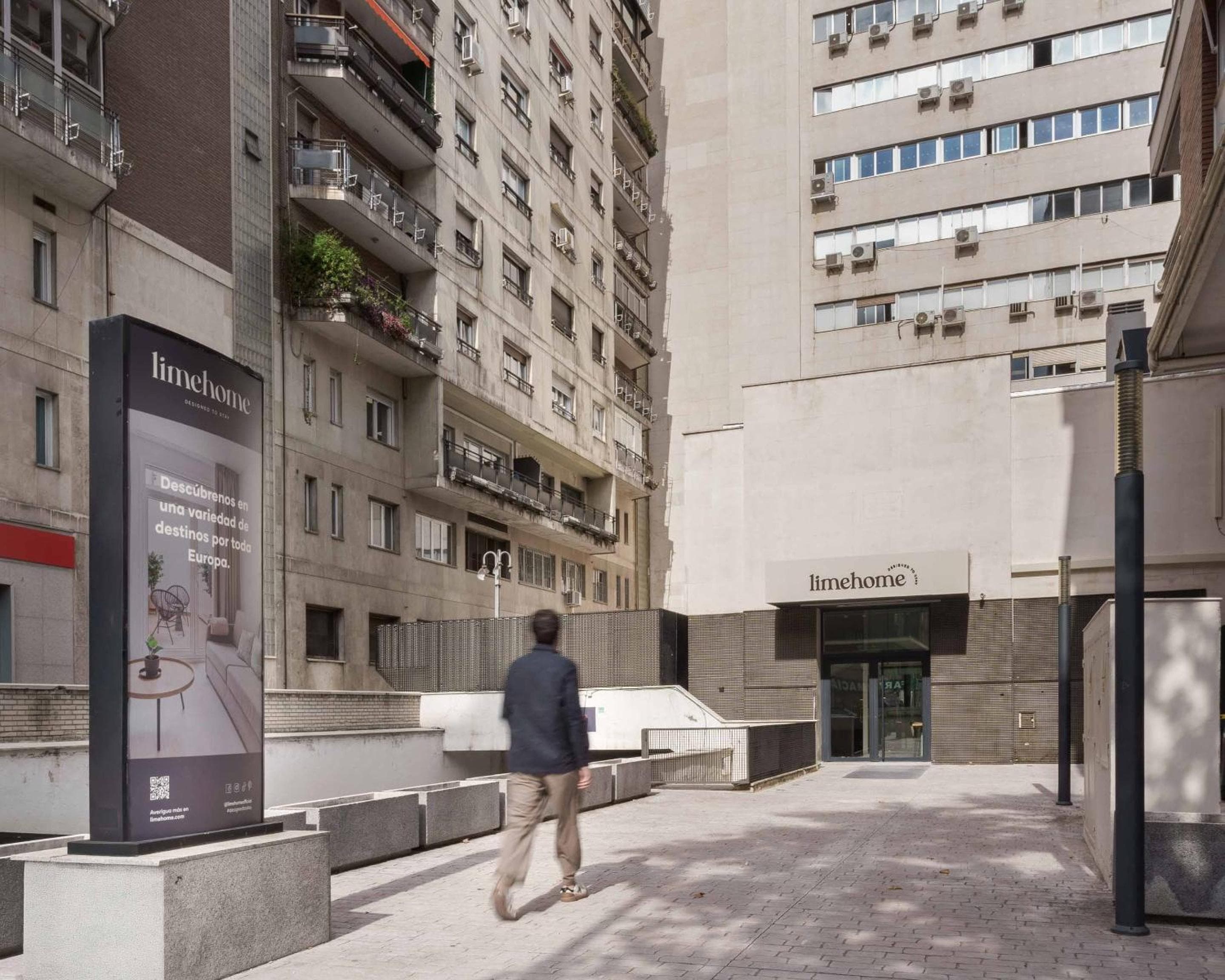 Limehome Madrid Calle de Juan Hurtado de Mendoza, Madrid, photo 2