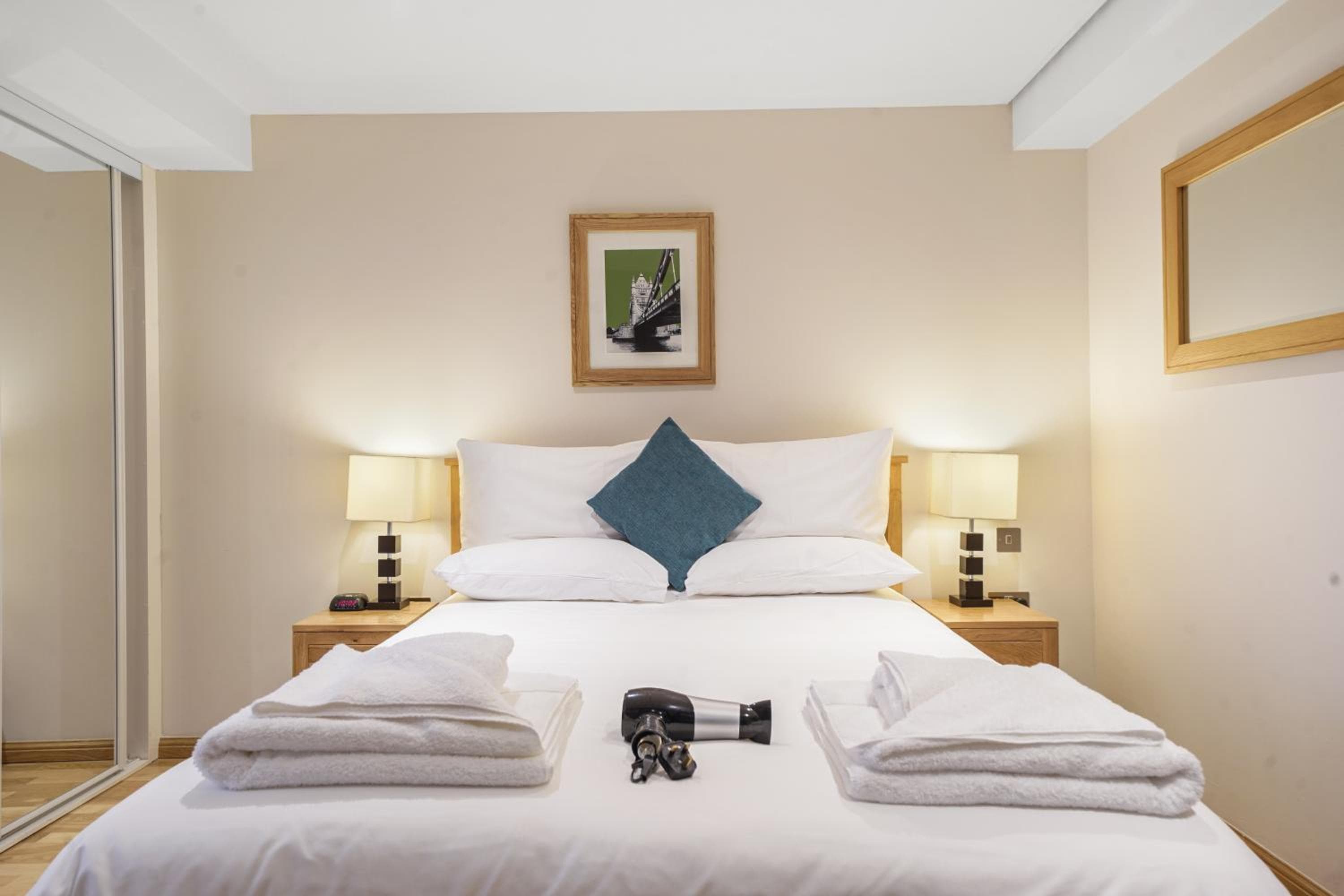 Cannon Street Serviced Apartments by LovelyStay, London, photo 5