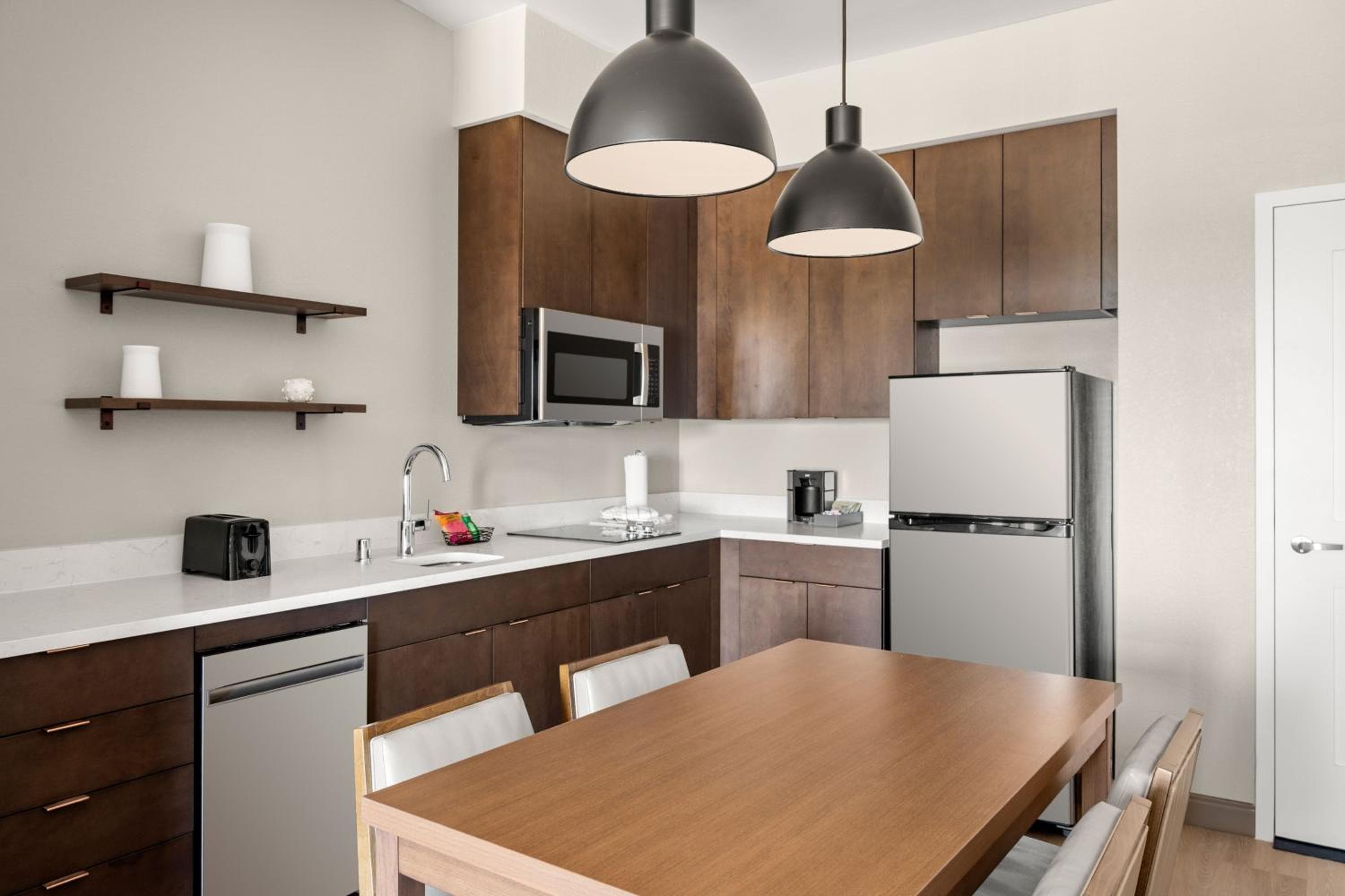 Residence Inn by Marriott Milwaukee Brookfield at Poplar Creek, Brookfield, photo 5