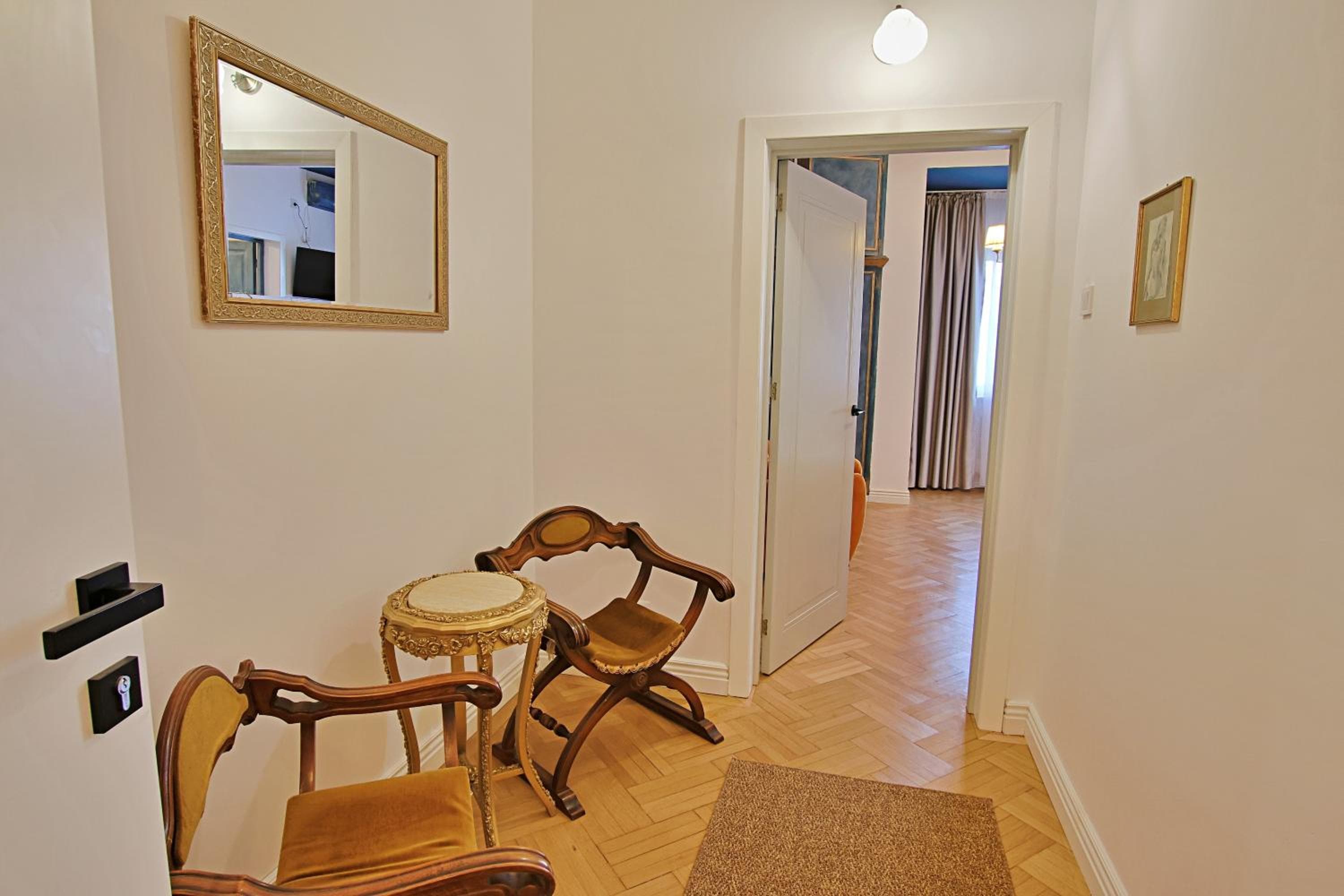 Art Boutique Residence - City Center - Calea Victoriei, Bucharest, photo 2
