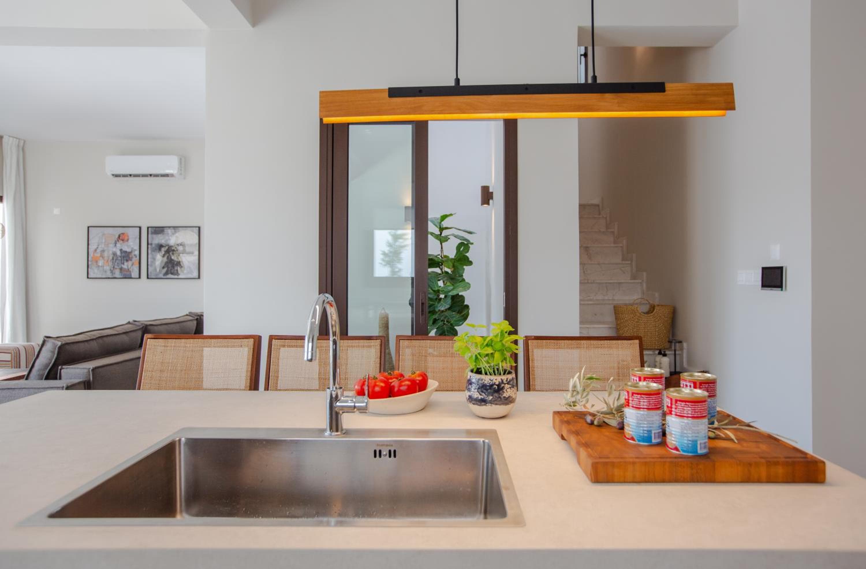 Larnaca LIV & CO Suites, Voroklini, photo 2
