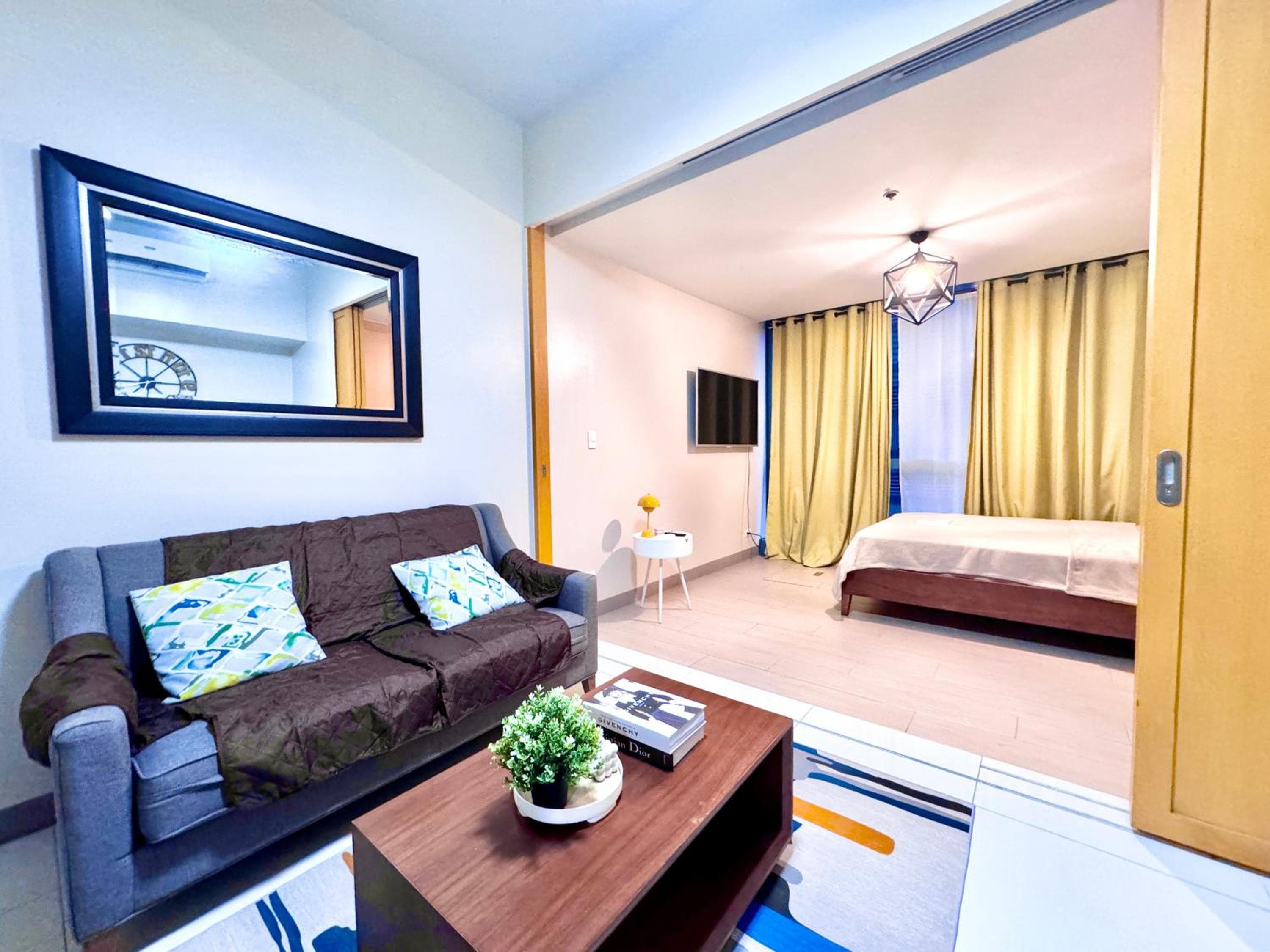 Cozi Modern 1br condo beside One uptown Mall BGC, Manila, photo 4