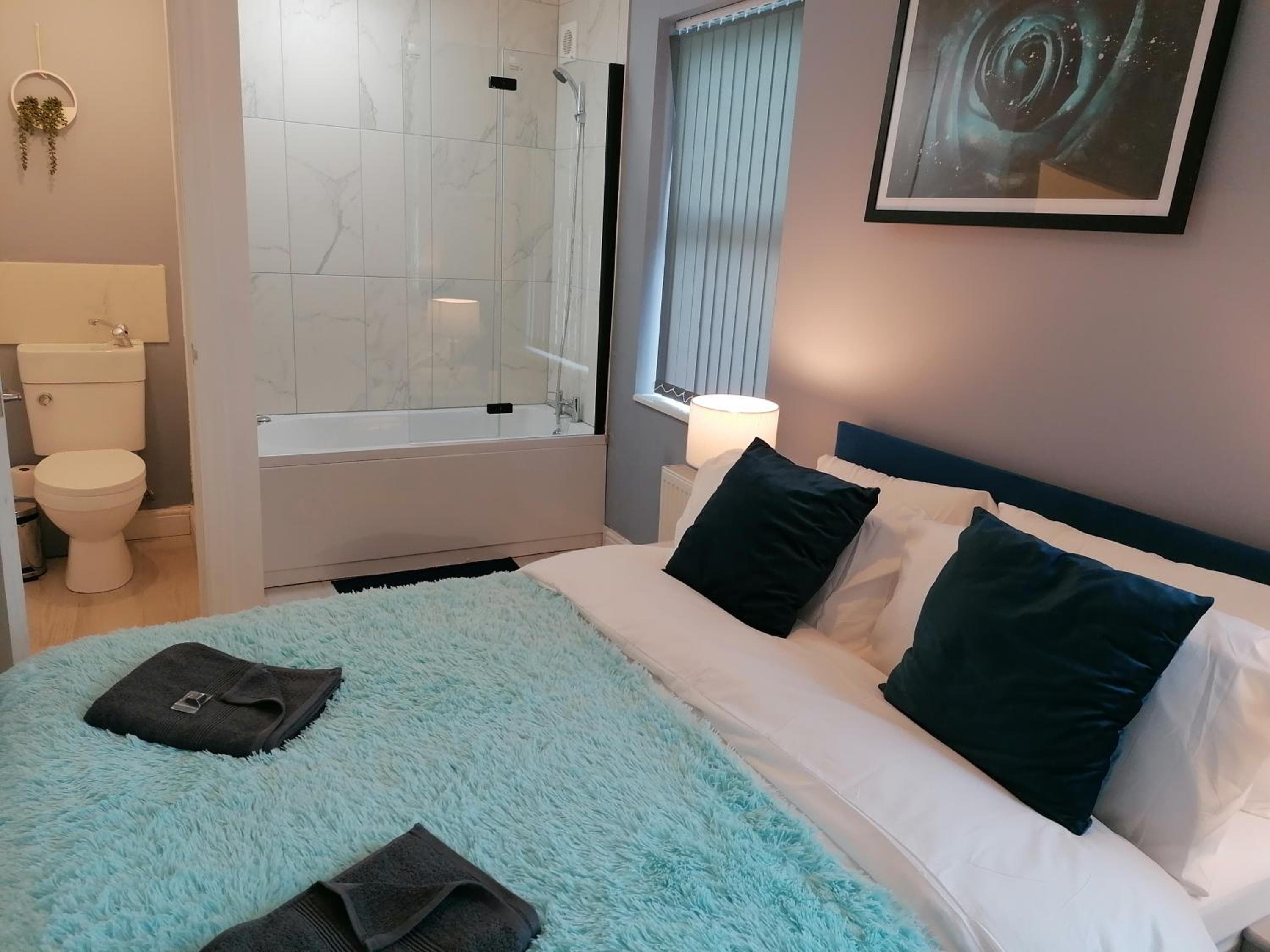Blok 3 -Jacuzzi Suites, Apartment & Ensuite Rooms, Blackpool, photo 3