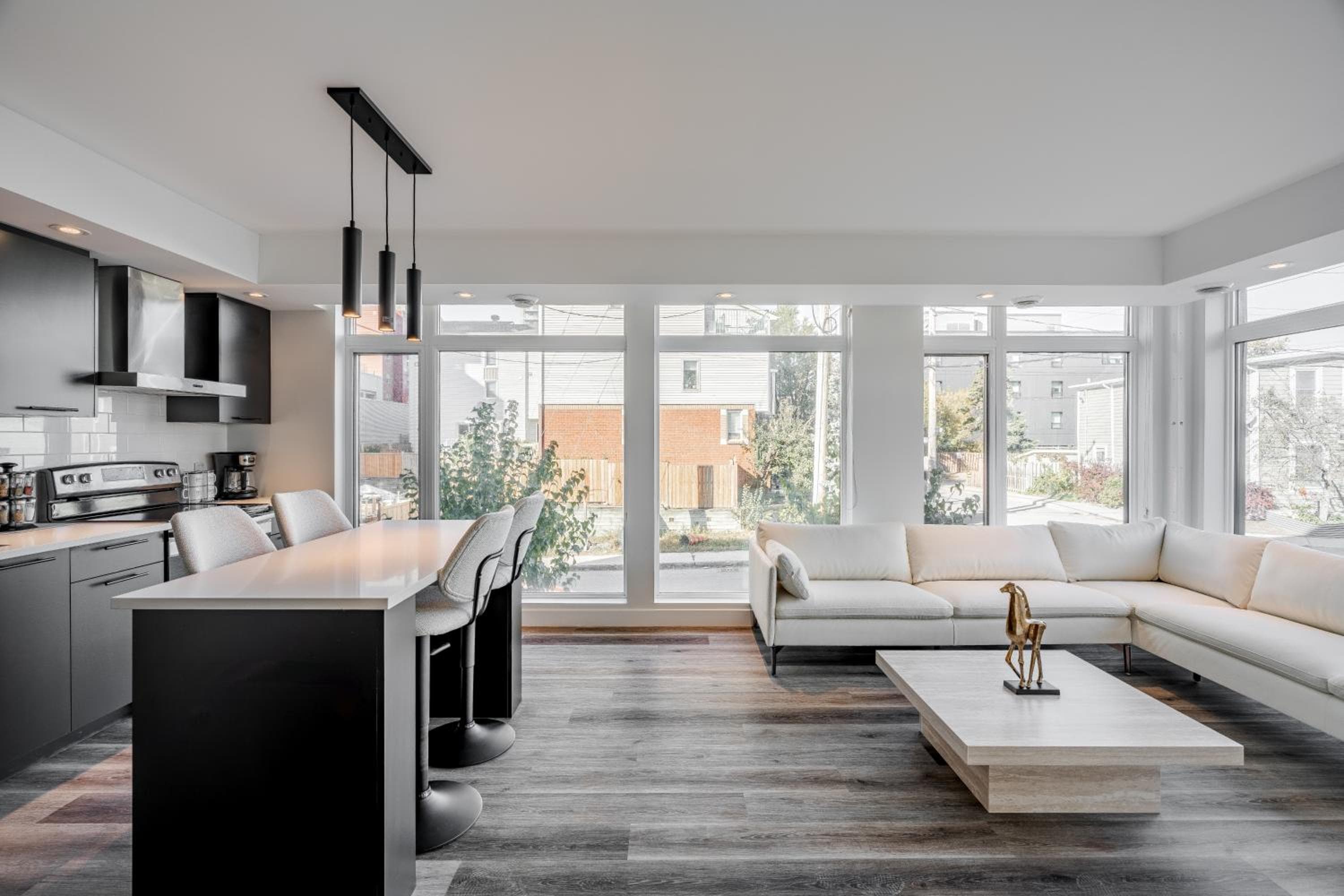 Westview Luxury Suites, Ottawa, photo 4