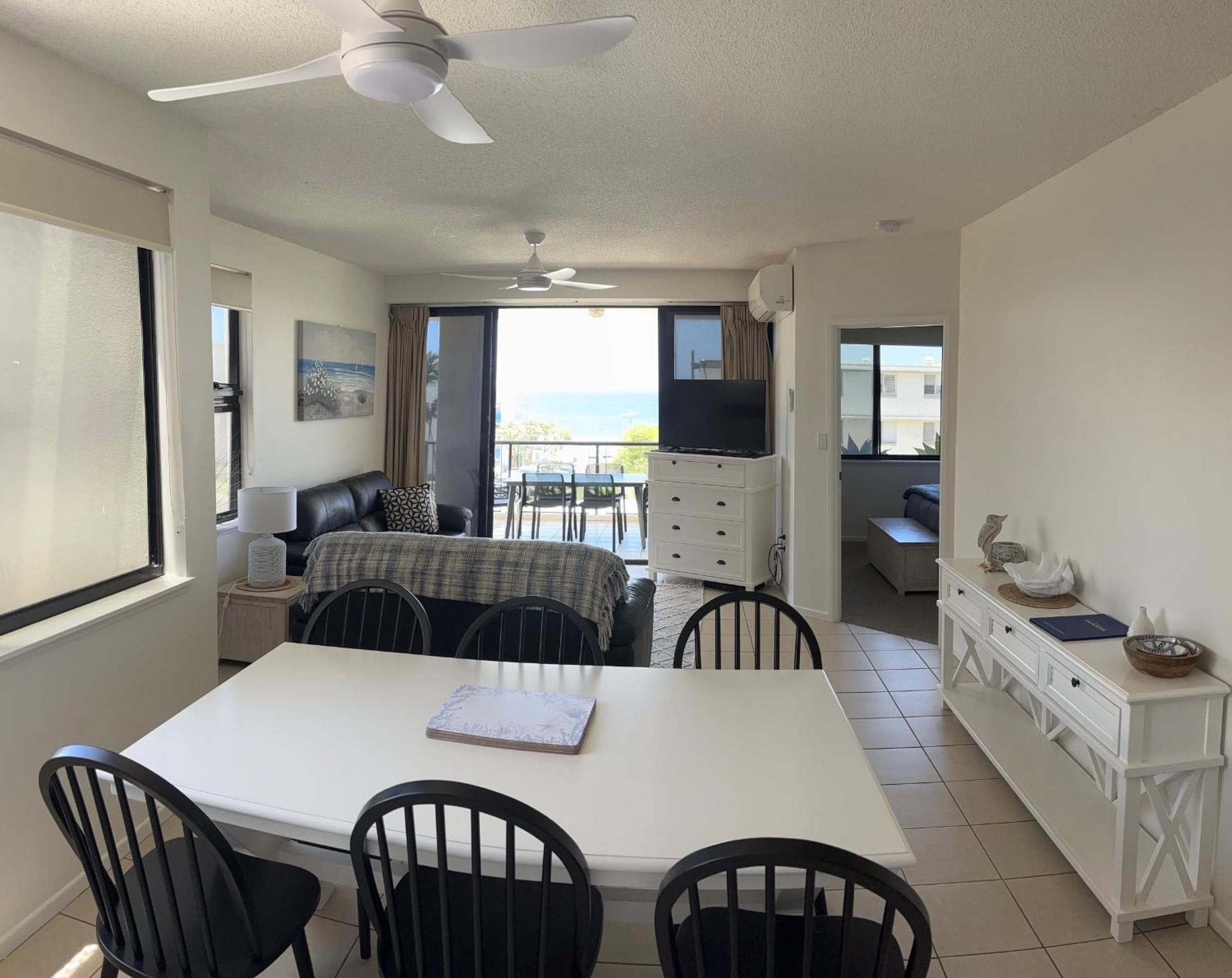 Kings Row Apartments, Caloundra, photo 6