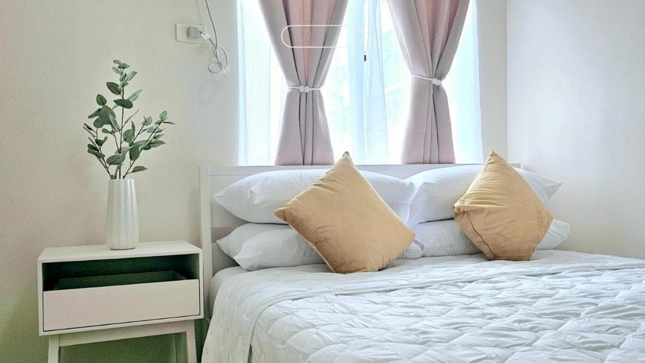 Marina Oasis Two Bed Room Condo Unit, Dumaguete