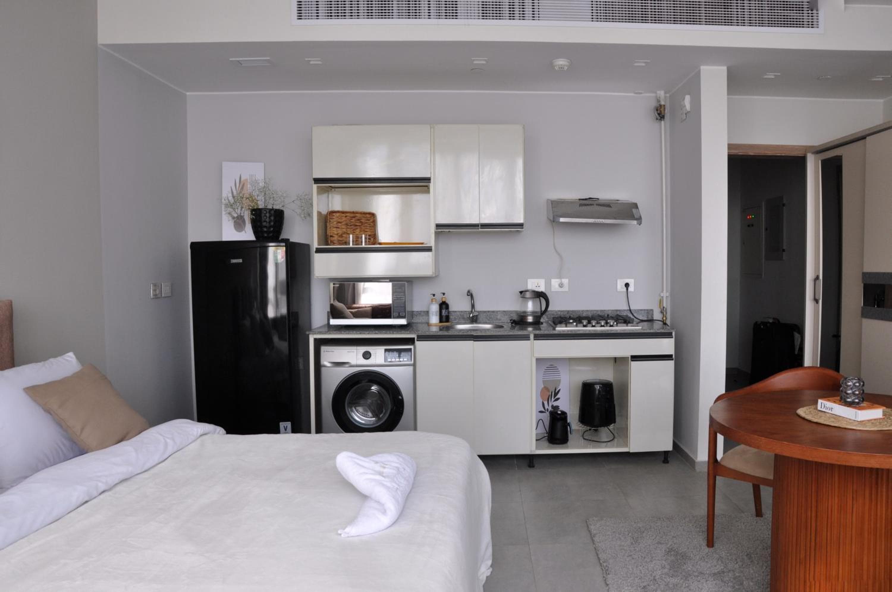 Axxodia- Apartments In Aeon Towers, Sheikh Zayed, photo 4