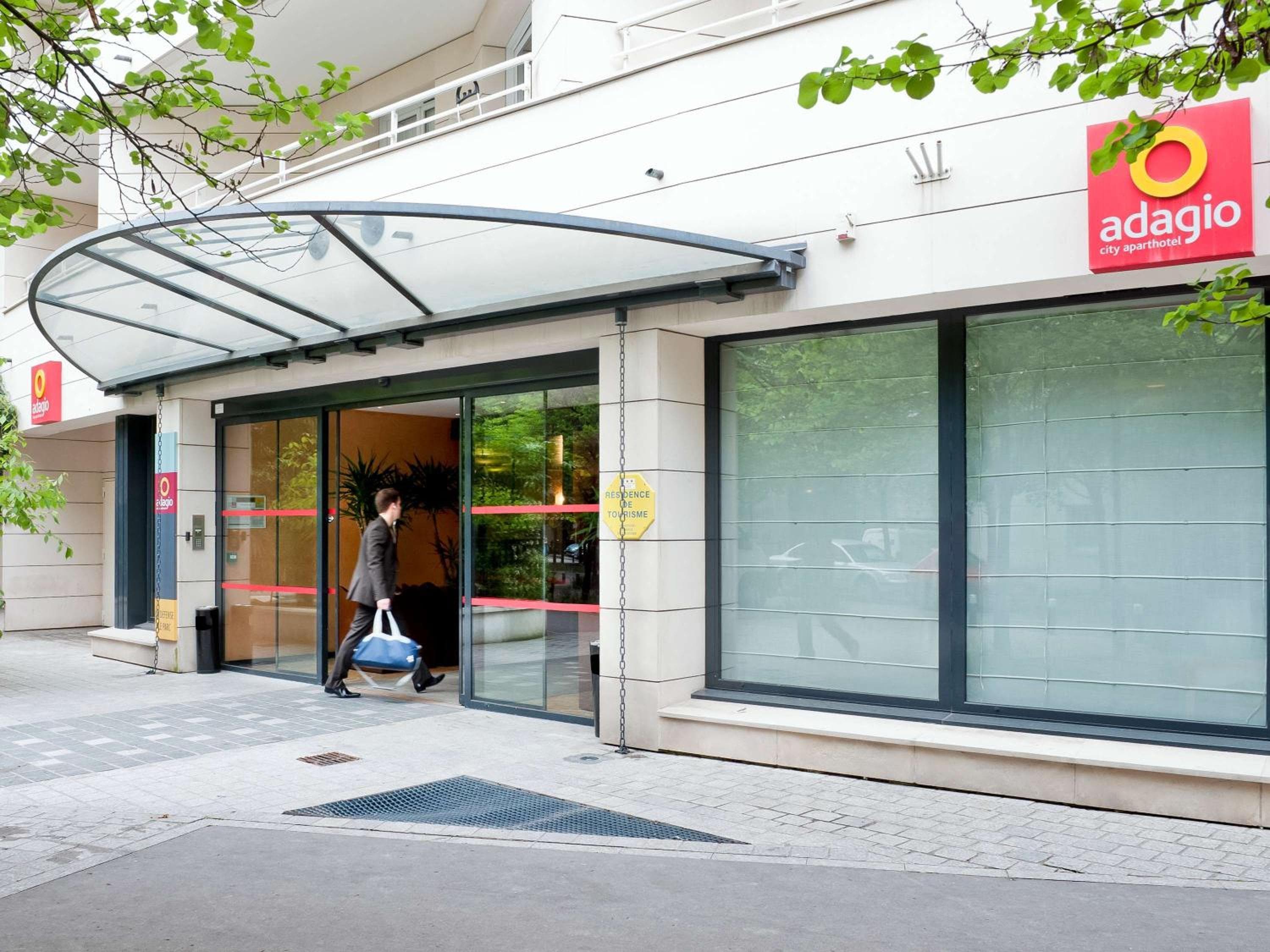 Aparthotel Adagio La Défense Le Parc, Courbevoie