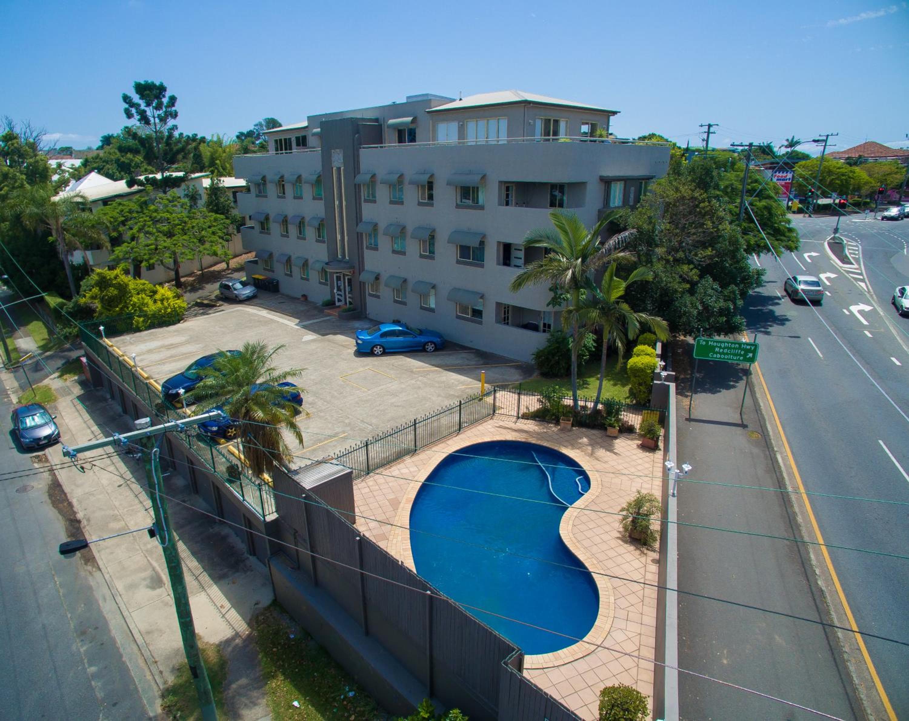 Hampton Court Apartments, Brisbane