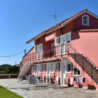 Paradise Studios, Svoronata