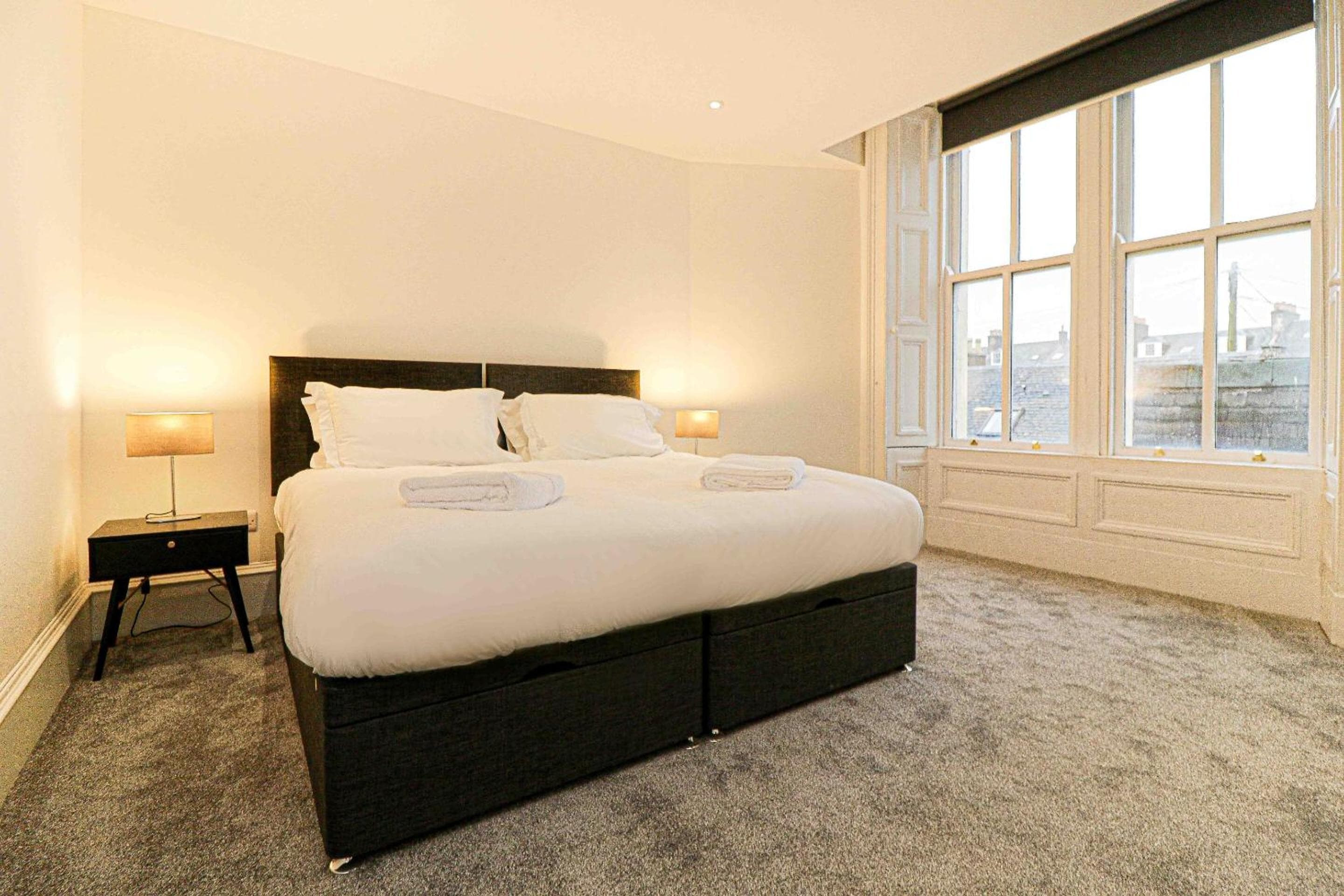 The Manor - Beachwalk Apartments, Ayr, photo 2