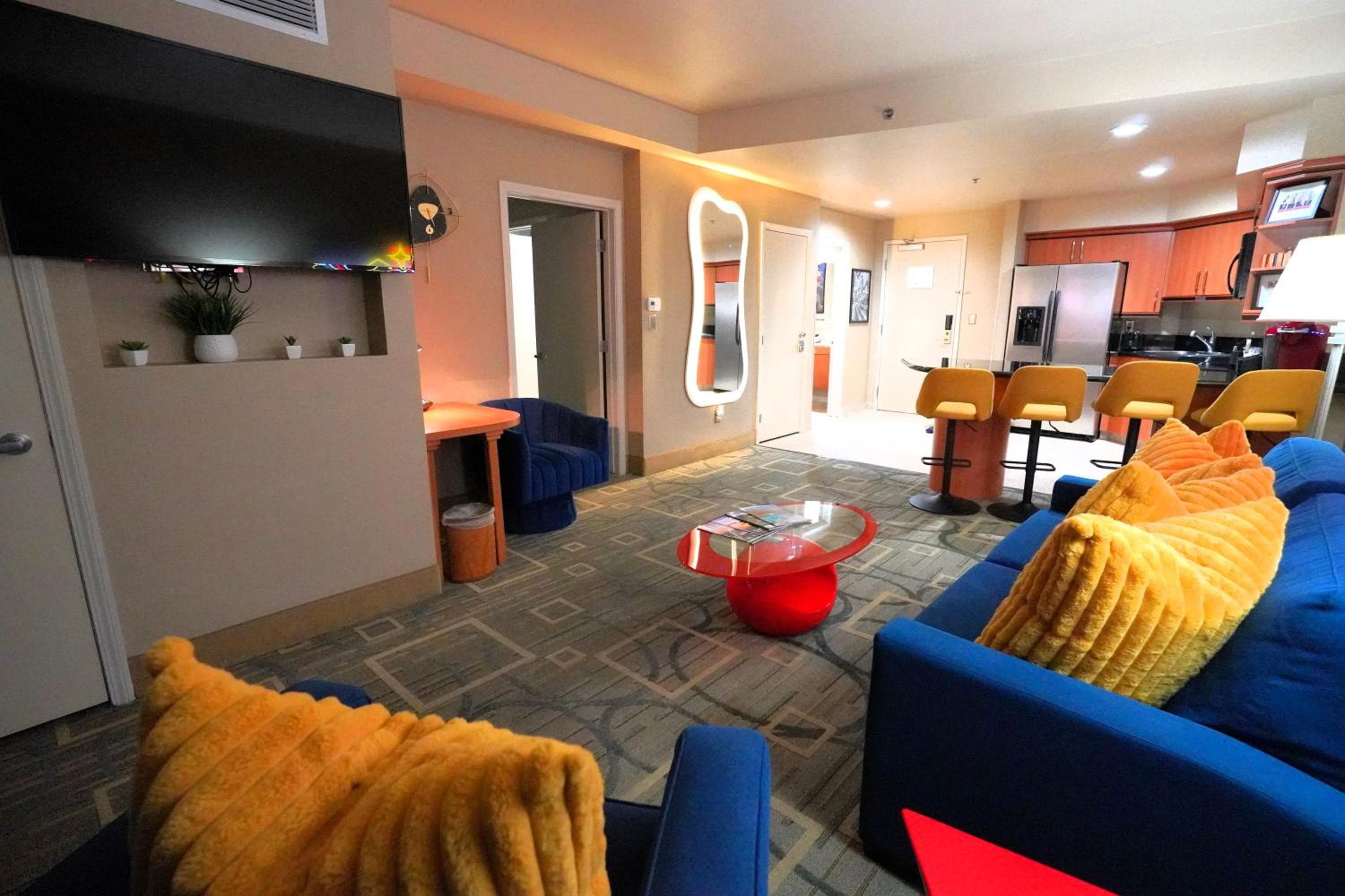 SPHERE IN 4K - Vintage Vegas Condo with Sphere and Strip Views!, Las Vegas, photo 6