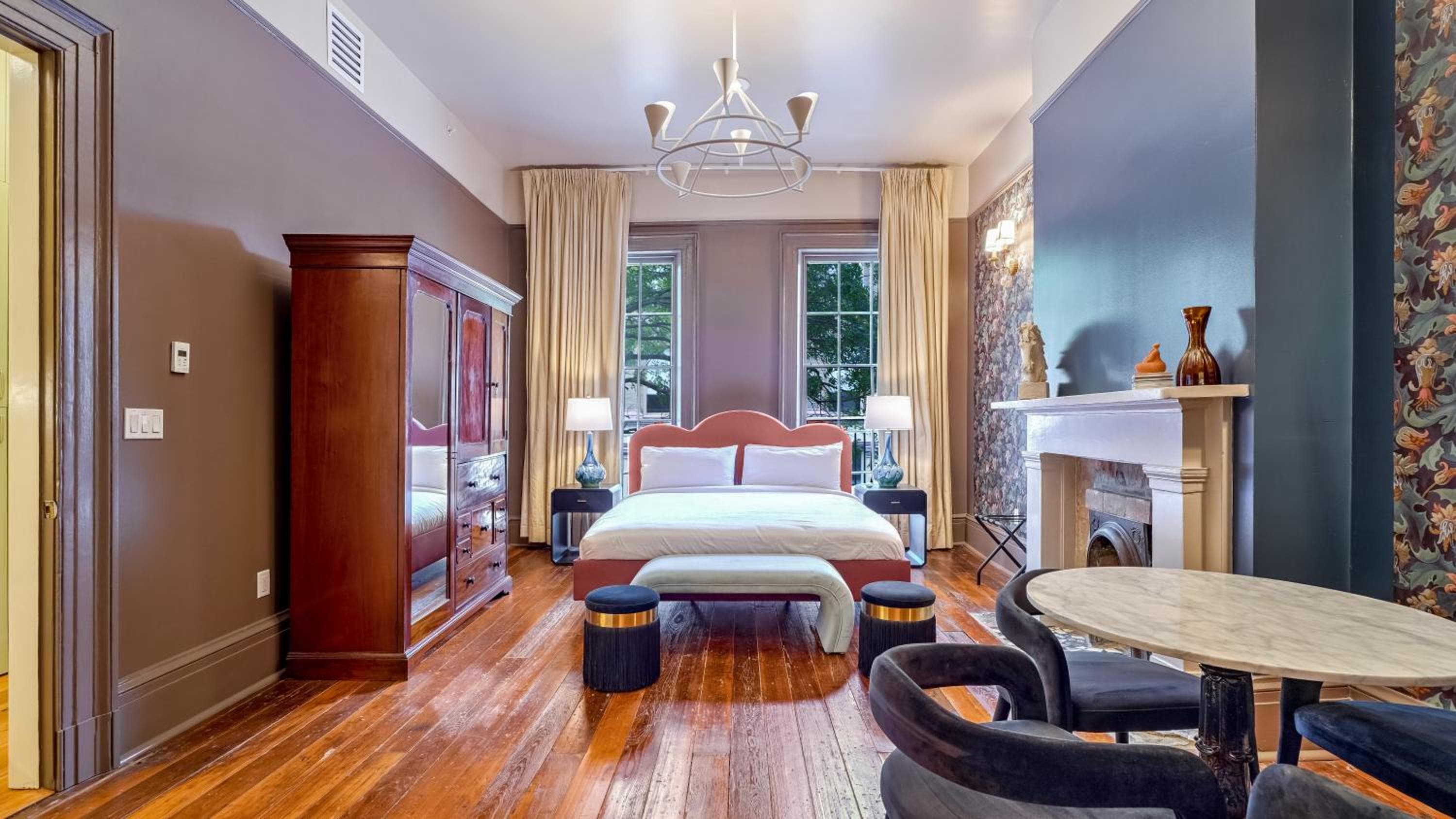 Bonsoir, New Orleans