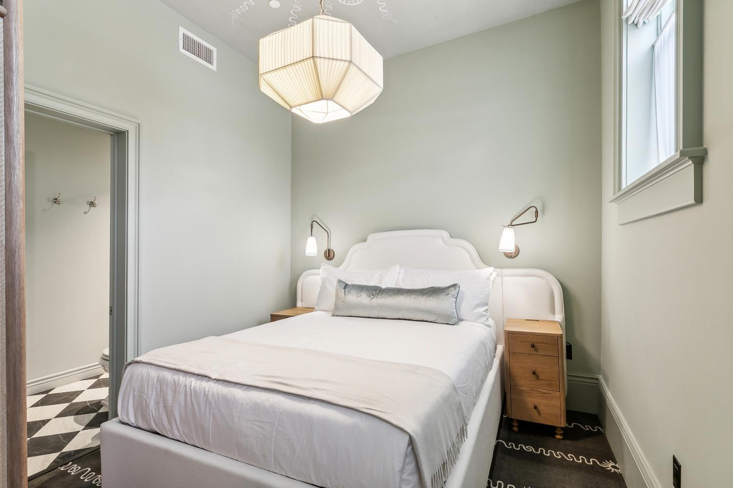 Hotel Perle, New Orleans, photo 3