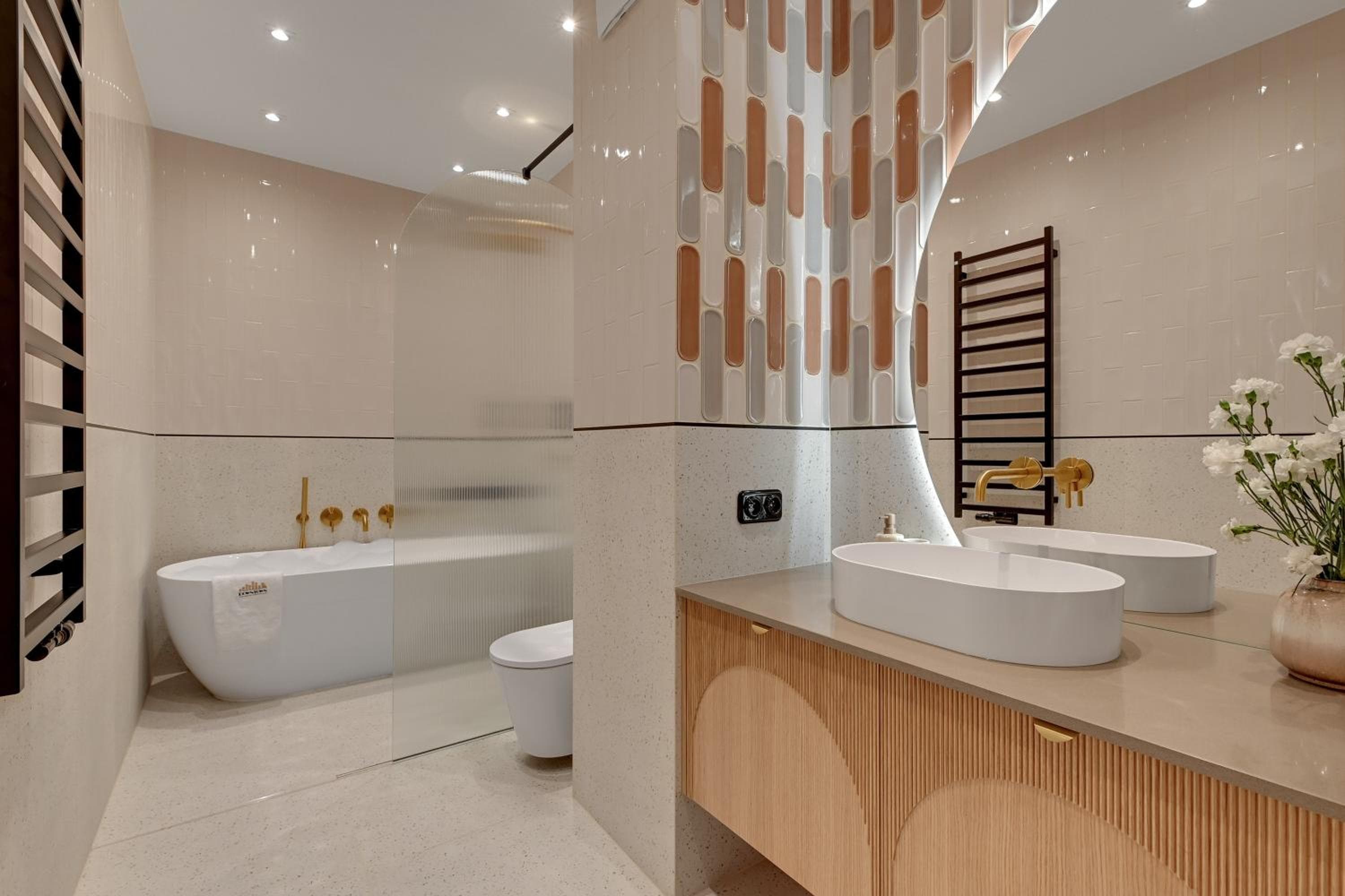 Brabank Riverside Premium Suites & Free Parking by Downtown Apartments, Gdańsk, photo 5