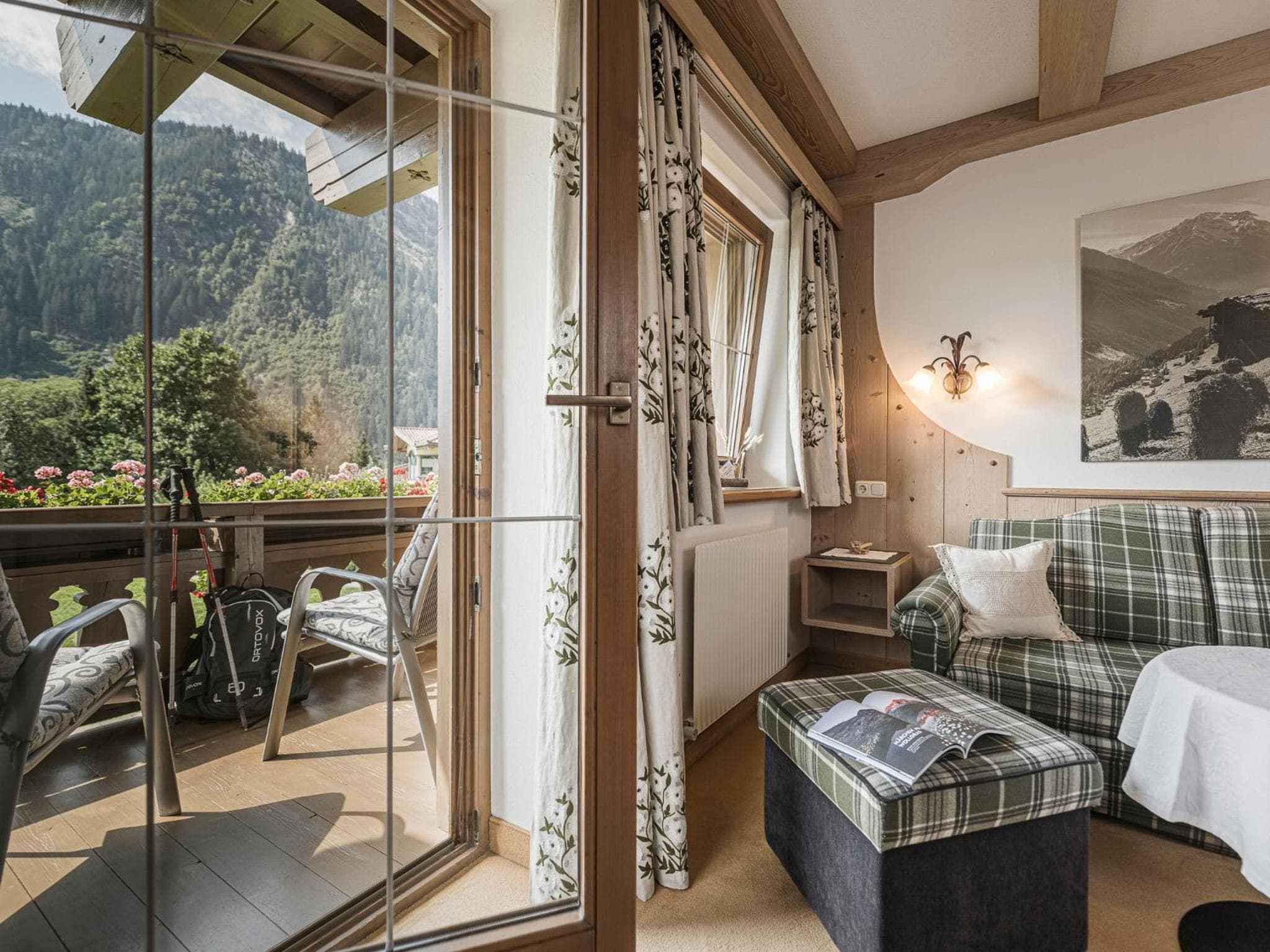 Apparthotel "Landhaus Veronika", Mayrhofen, photo 4