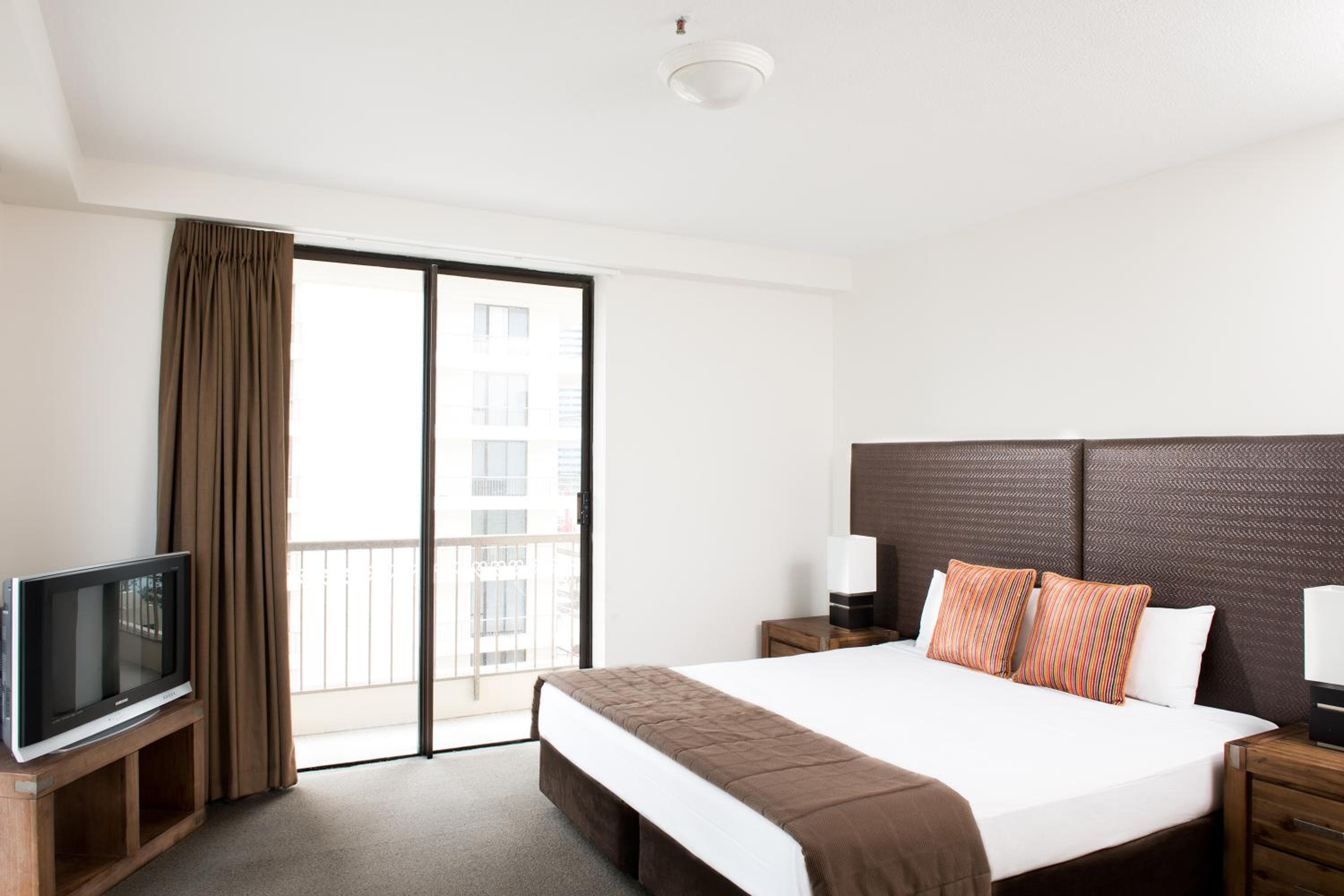 Paradise Centre Apartments, Gold Coast, photo 5