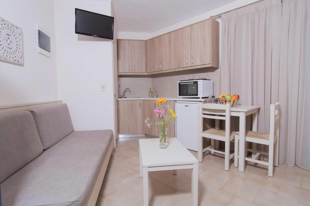 Rainbow Hotel Apartments, Chania Town, photo 3