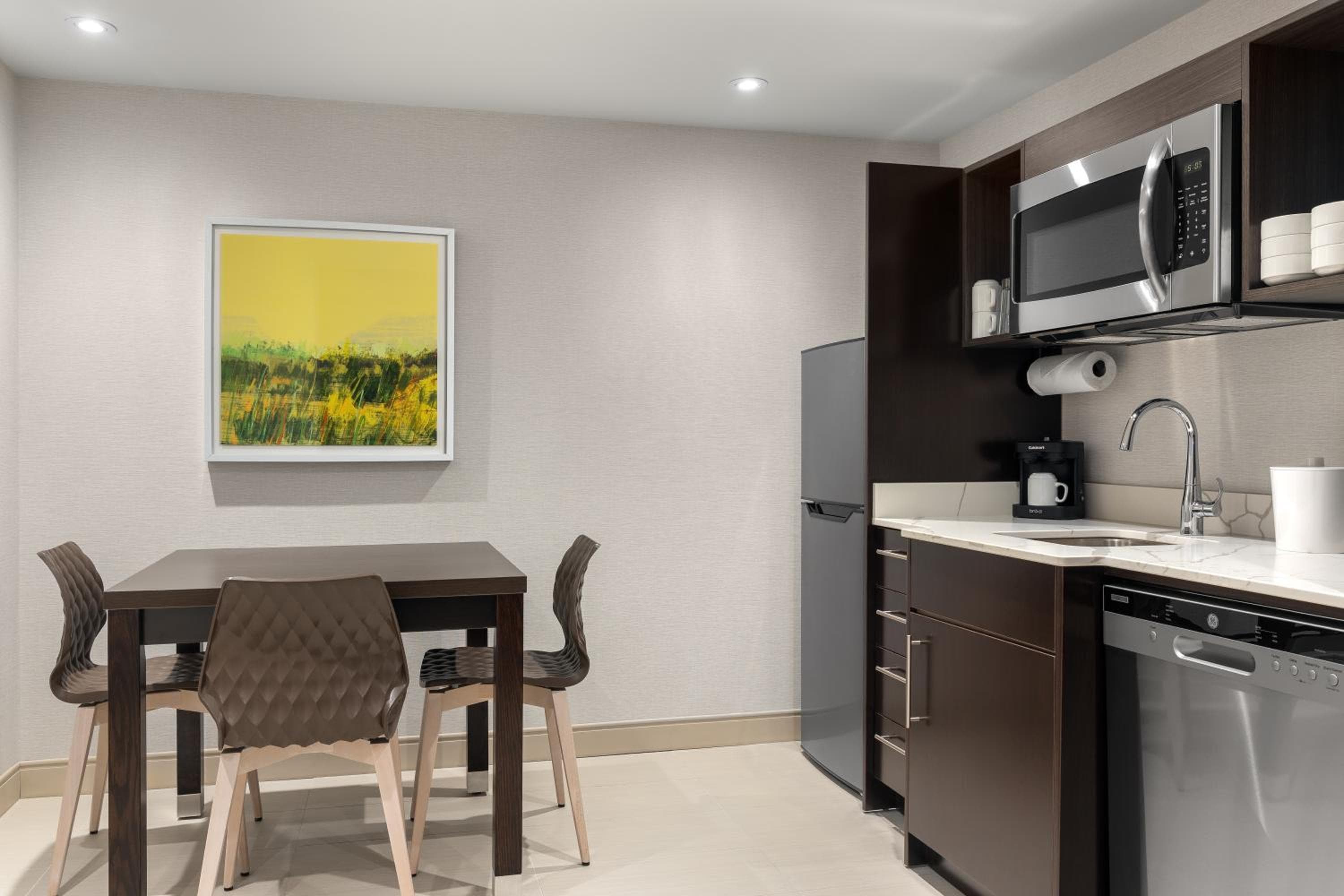 Home2 Suites By Hilton Kitchener, Kitchener, photo 5