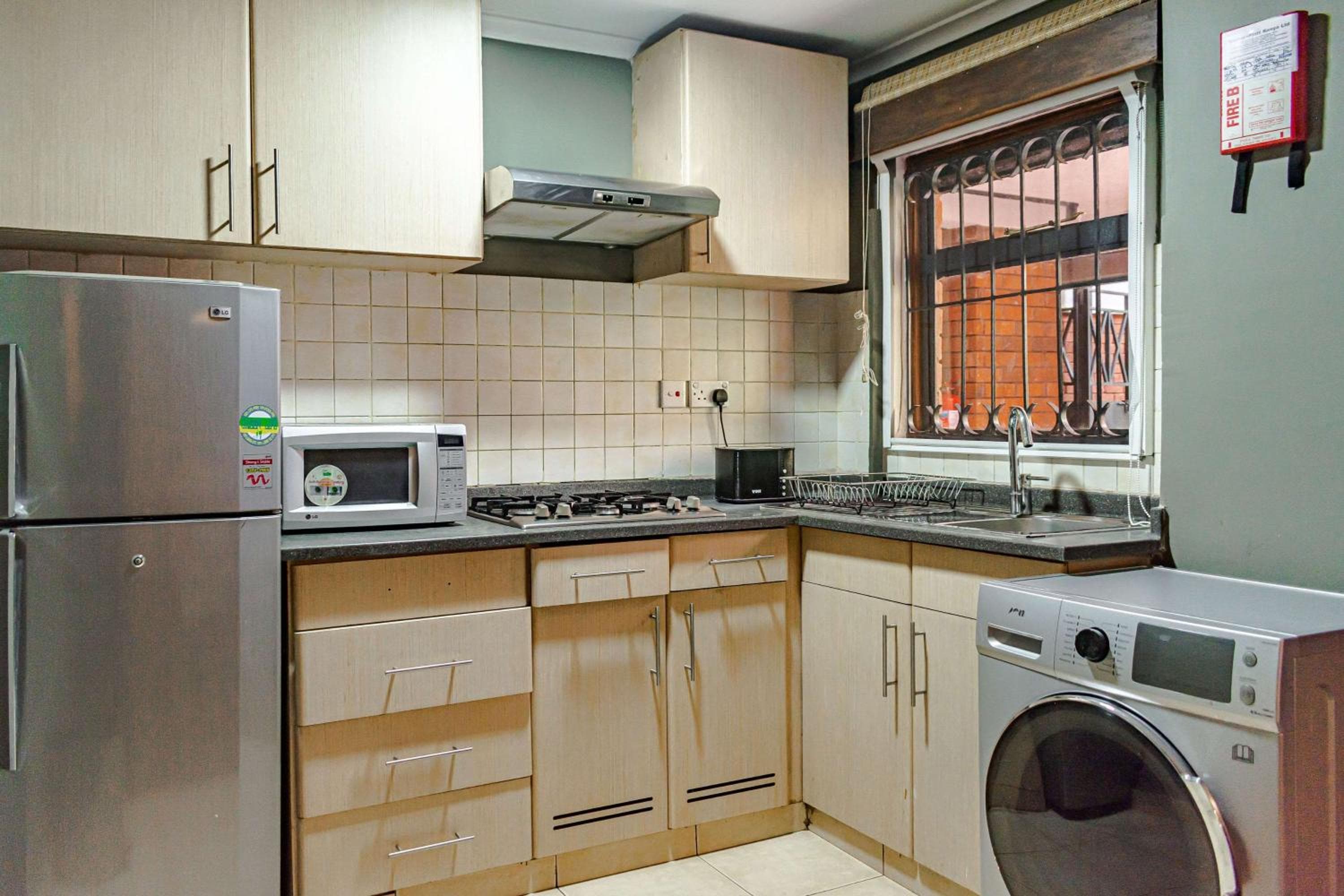 Heri Heights Hotel Apartments, SureStay Collection by Best Western, Nairobi, photo 4