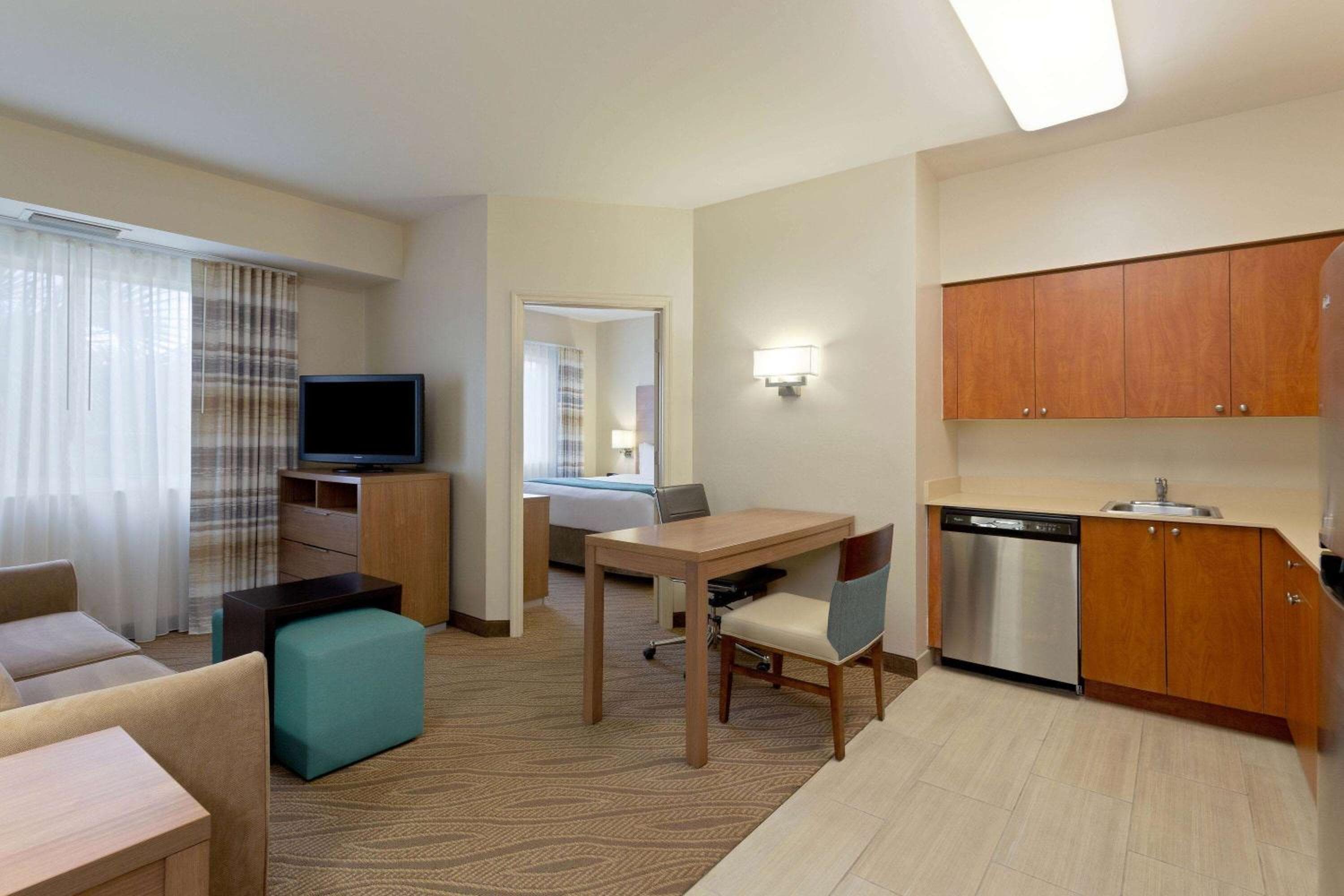 Hawthorn Extended Stay by Wyndham Naples, Naples, photo 3
