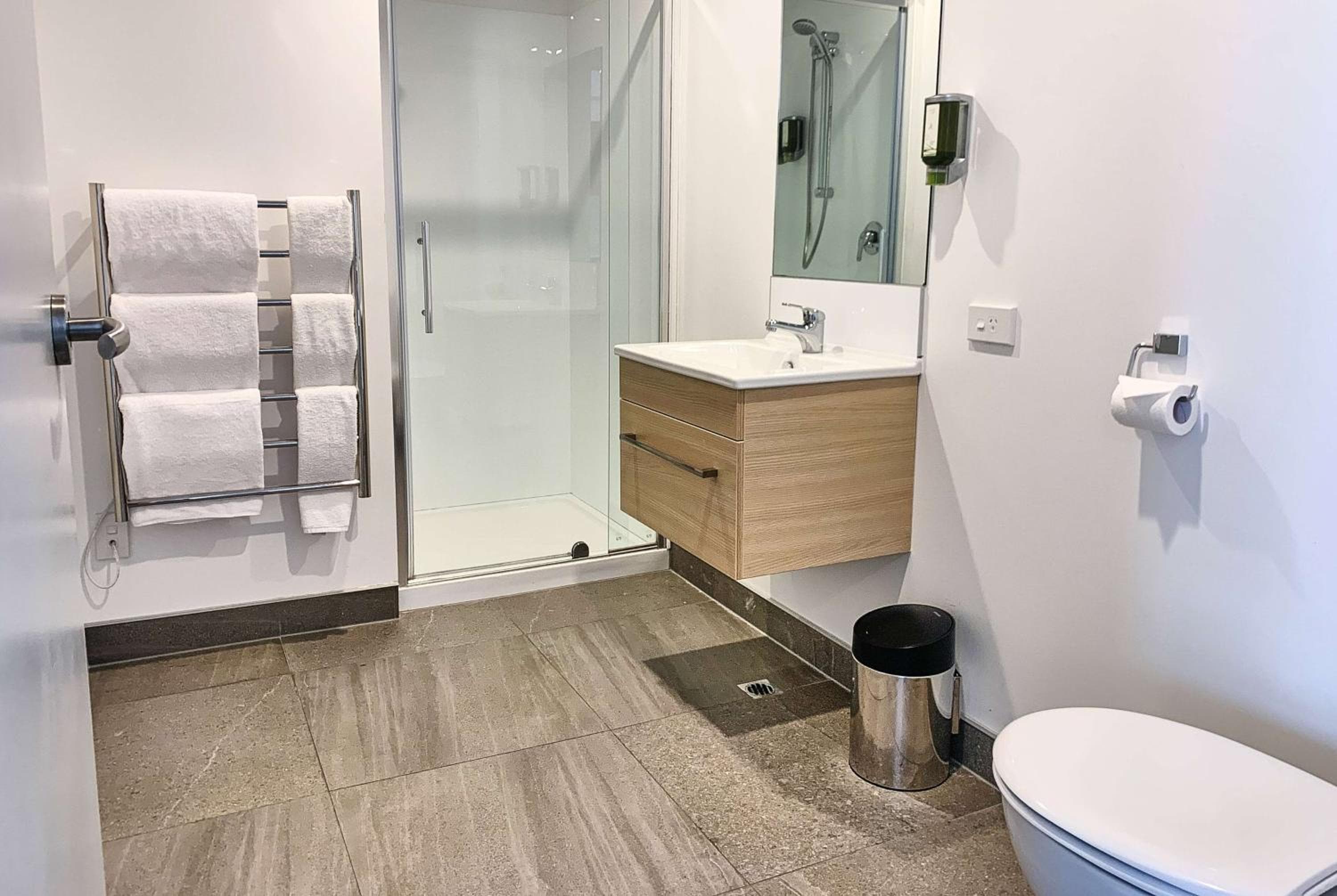 Ramada Suites by Wyndham Albany, Auckland, photo 3