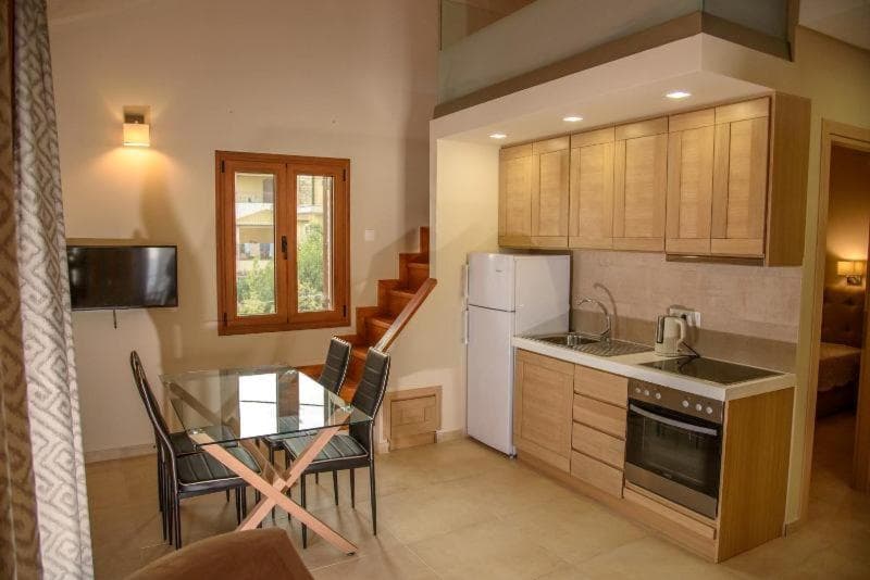 Zefiros Luxury Apartments, Sivota, photo 2