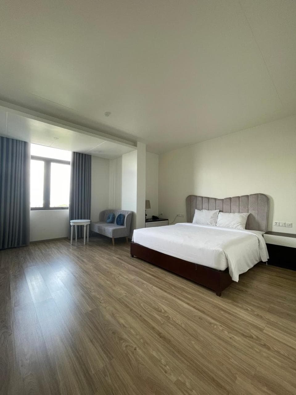 Lotus Hotel & Apartment, Hai Phong, photo 3