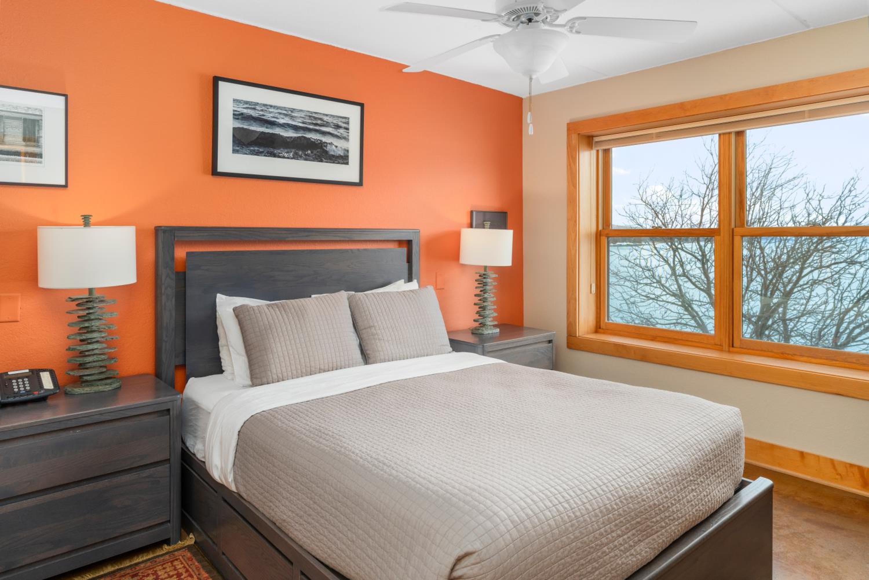 East Bay Suites, Grand Marais, photo 5