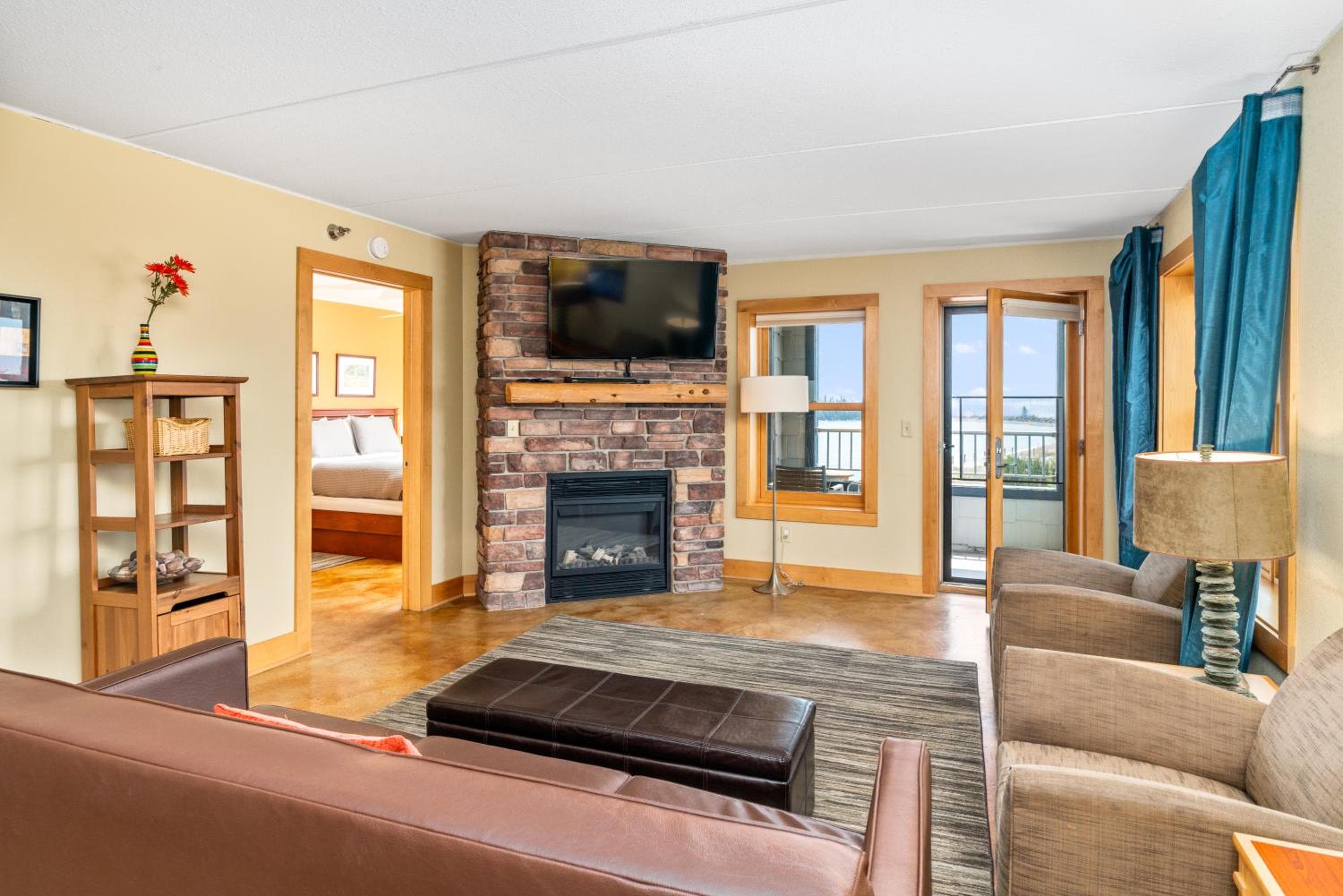 East Bay Suites, Grand Marais, photo 6
