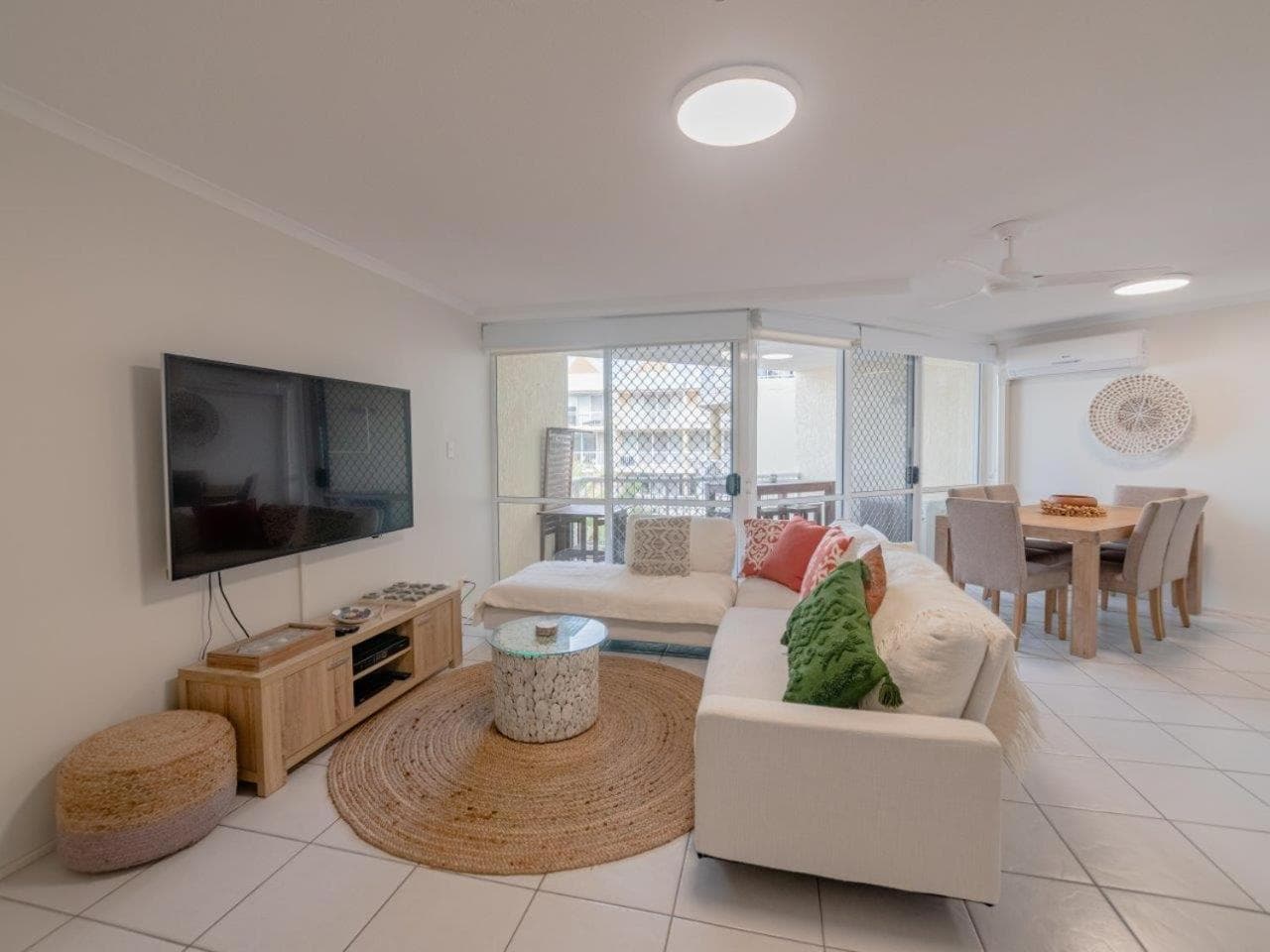 Crystal Beachfront Apartments, Gold Coast, photo 5