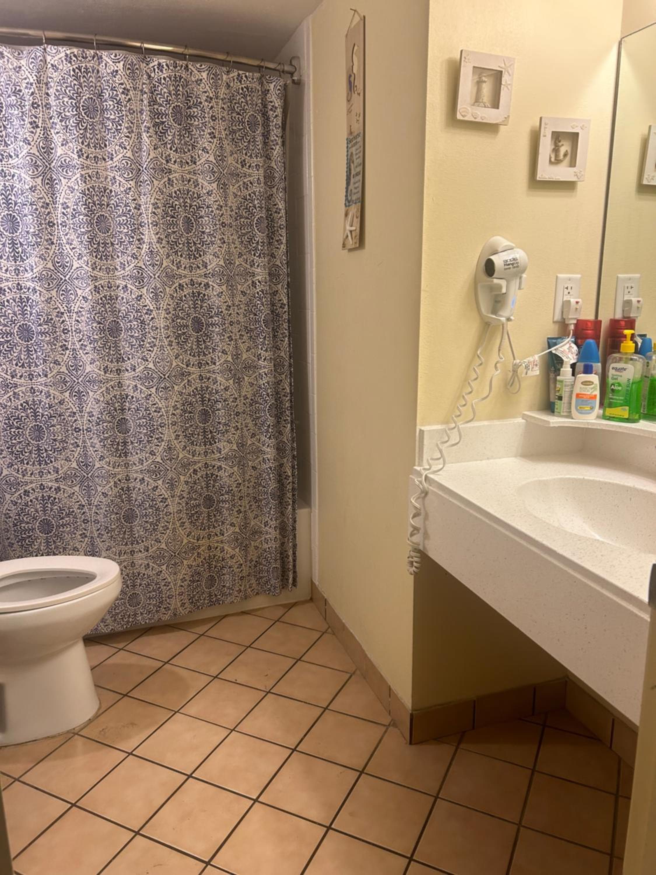 Single, Double or Quad Oceanview Studios - Direct Beach Access, Oceanfront Pool & Tiki, Daytona Beach Shores, photo 6