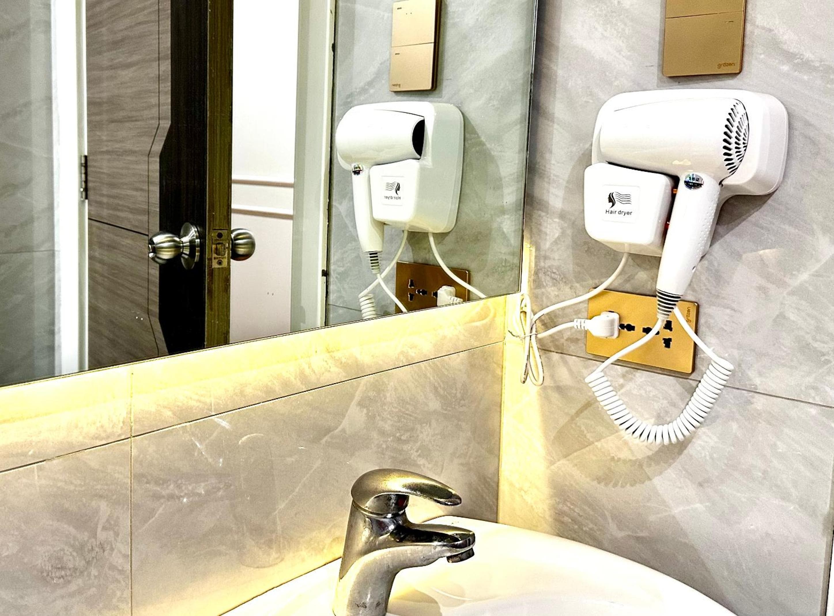 Azure Urban Resort South Paranaque Beach View Unit- Newly Renovated - Near Airport Near SM Bicutan, Manila, photo 5