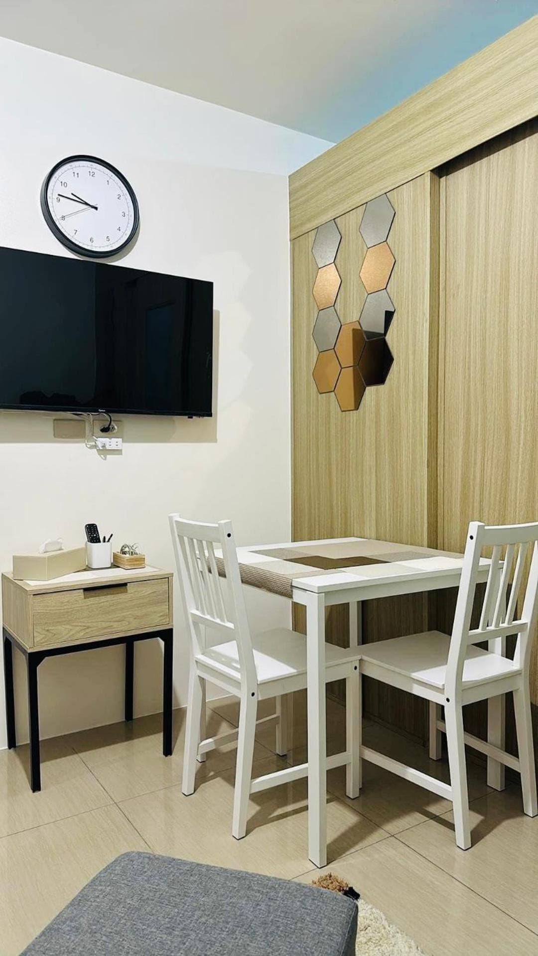 Homey Staycation at MOA Complex, Manila, photo 6