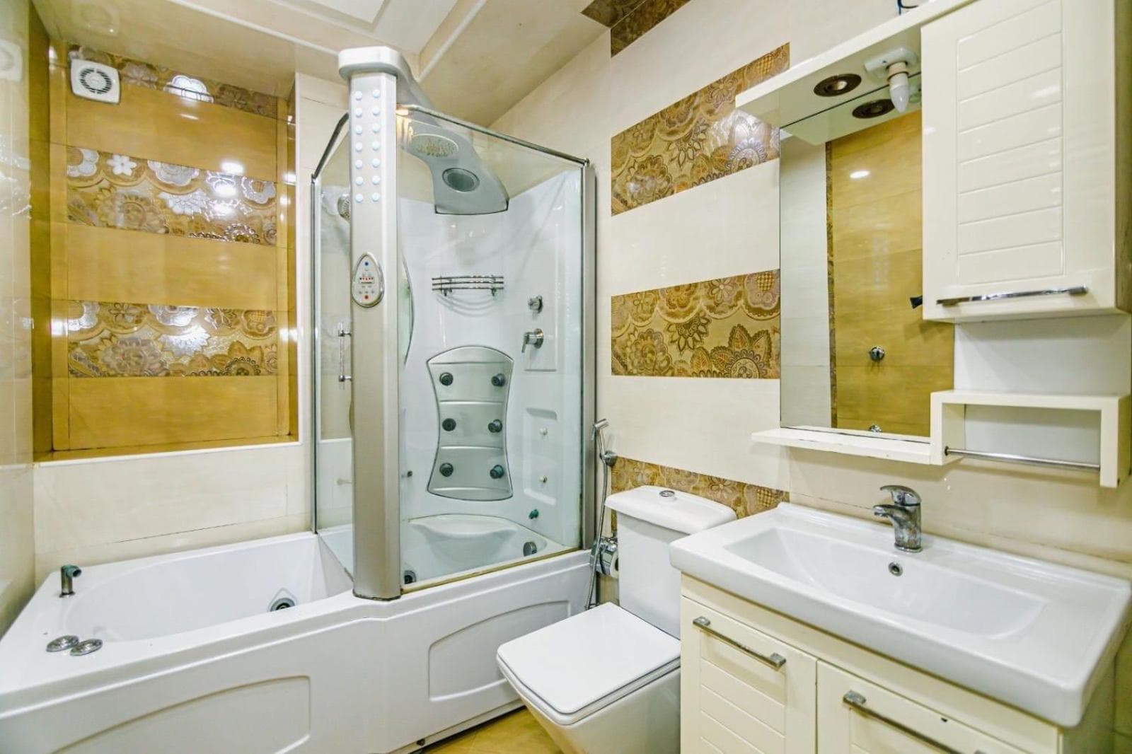 Four seasons apartment, Baku, photo 3
