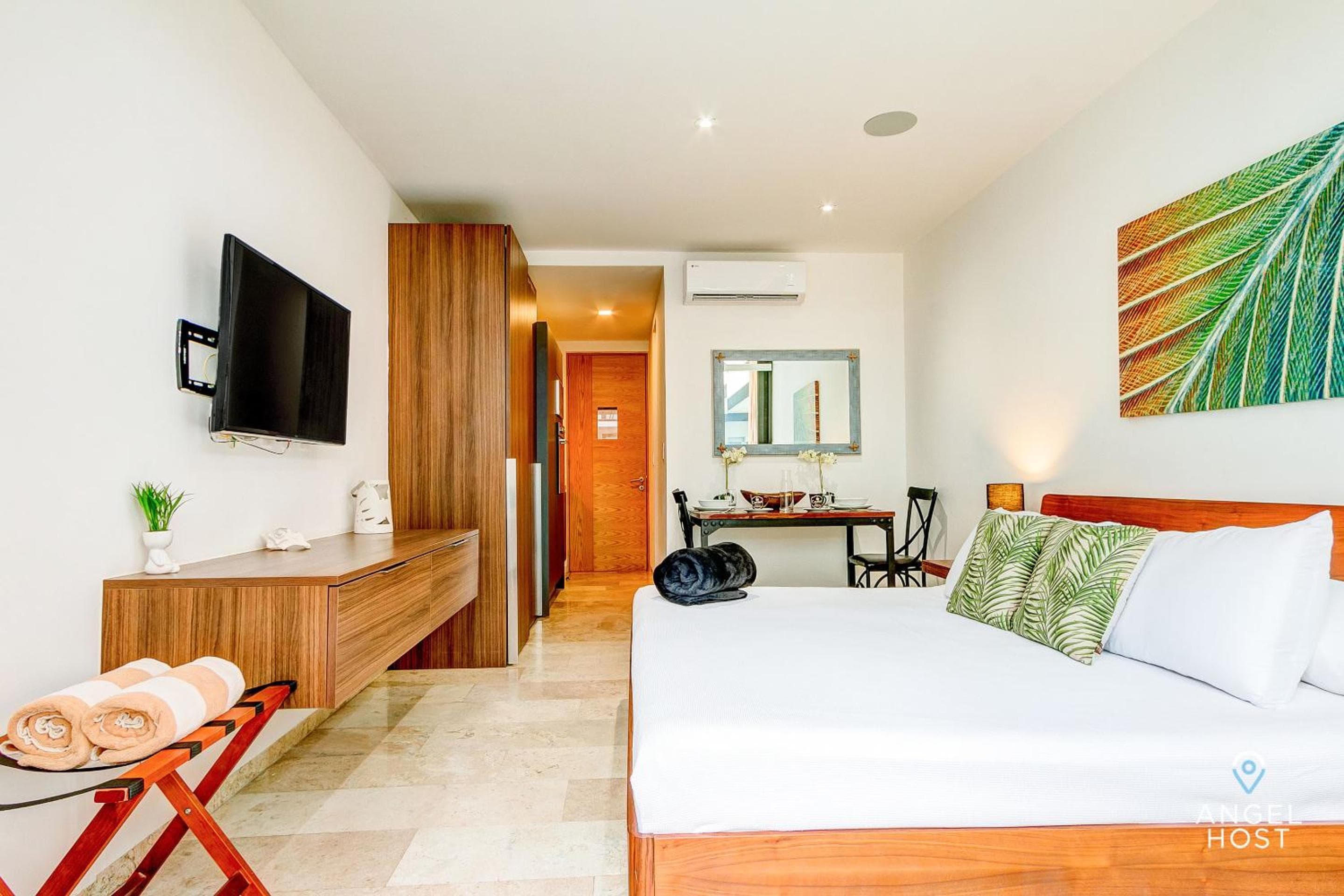 The Shore Downtown Condos, Playa del Carmen, photo 5
